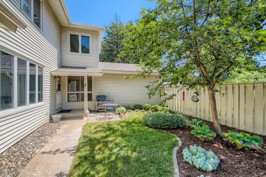 View of Residential at 1092 Carmel Court, Shoreview MN 55126, Shoreview - Mike Wilen | Minnesota Team Real Estate