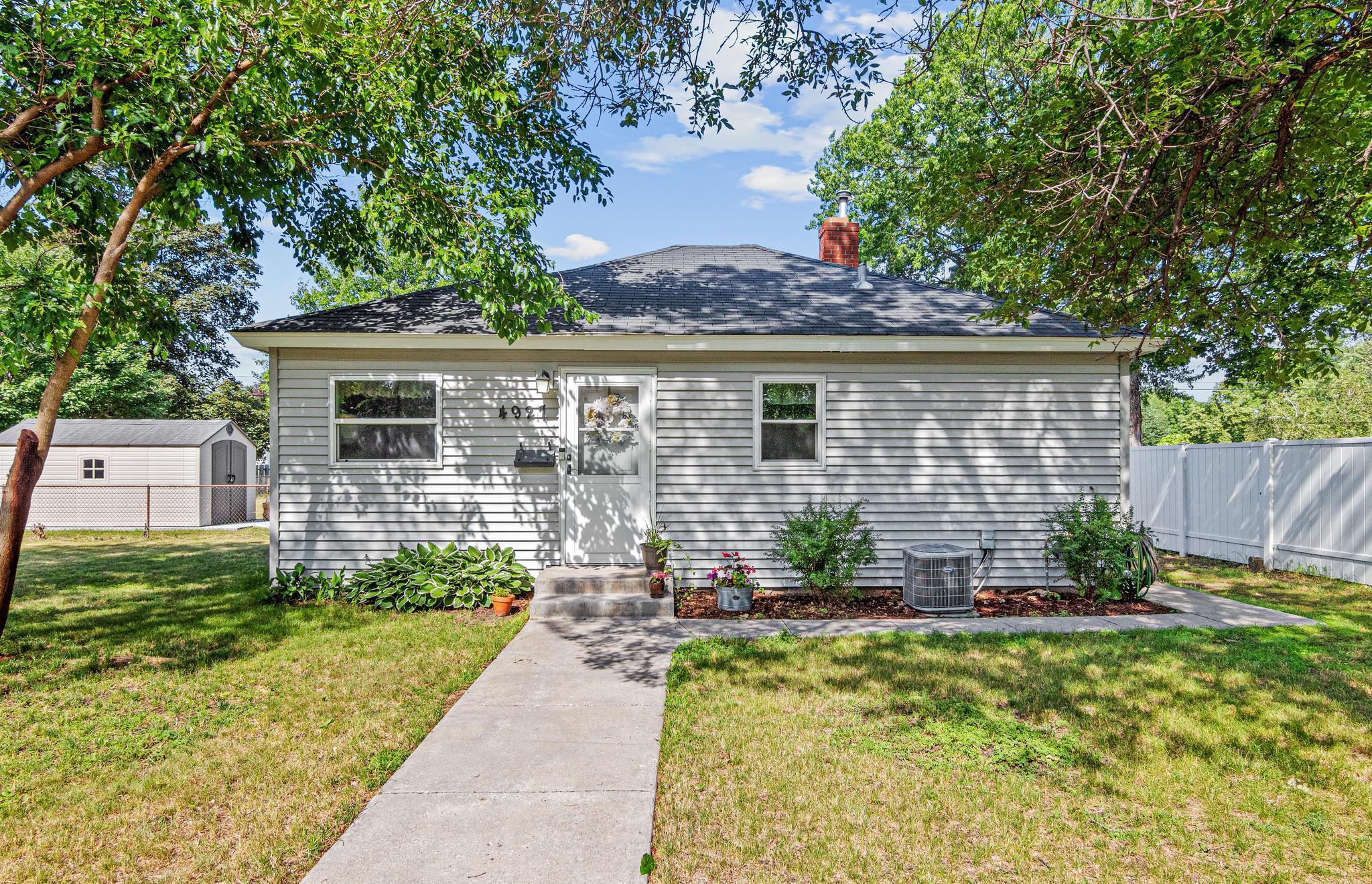View of Residential at 4927 Thomas Avenue, Minneapolis MN 55430, Minneapolis - Mike Wilen | Minnesota Team Real Estate