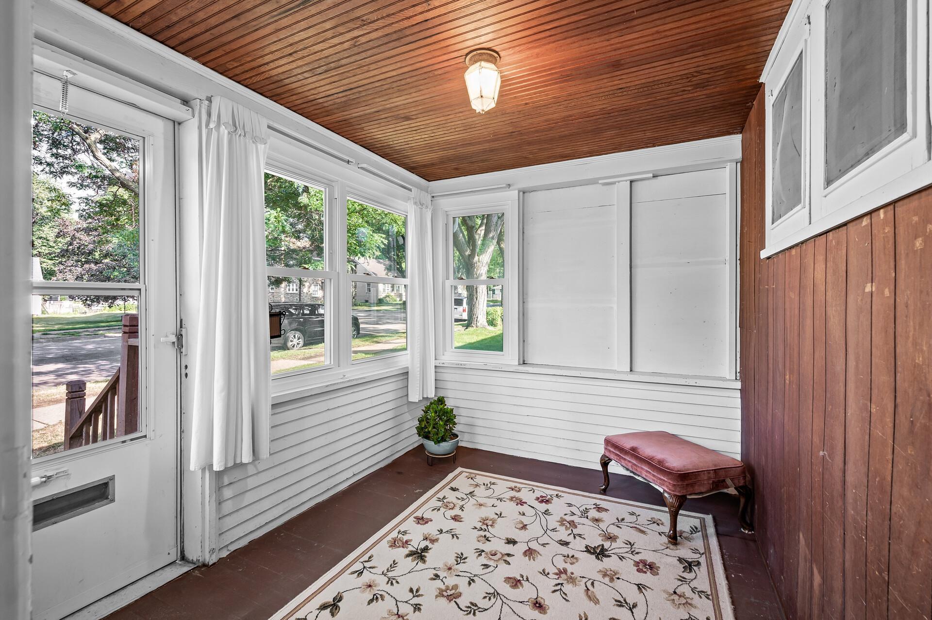 View of Residential at 737 Oakdale Avenue, Saint Paul MN 55107, Saint Paul - Mike Wilen | Minnesota Team Real Estate