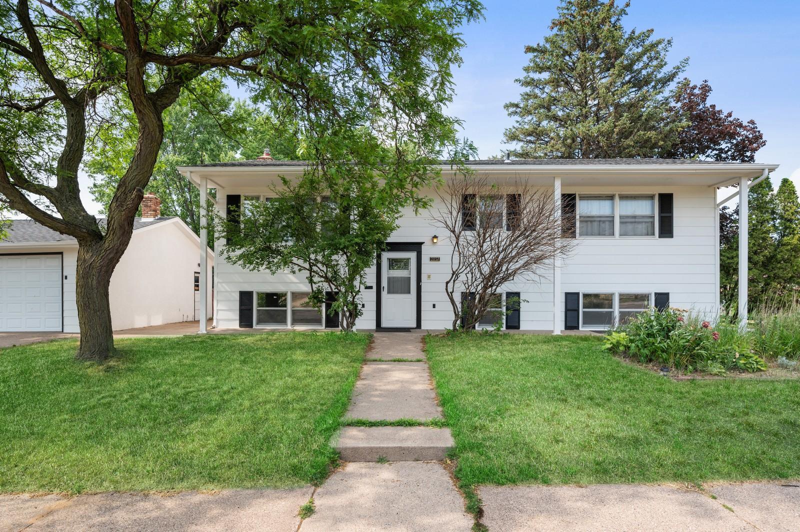View of Residential at 2057 Upper Afton Road, Saint Paul MN 55119, Saint Paul - Mike Wilen | Minnesota Team Real Estate