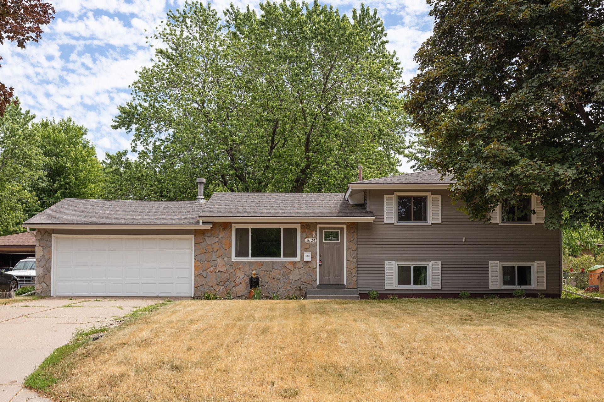 View of Residential at 1624 Lincoln Avenue, Saint Paul Park MN 55071, Saint Paul Park - Mike Wilen | Minnesota Team Real Estate