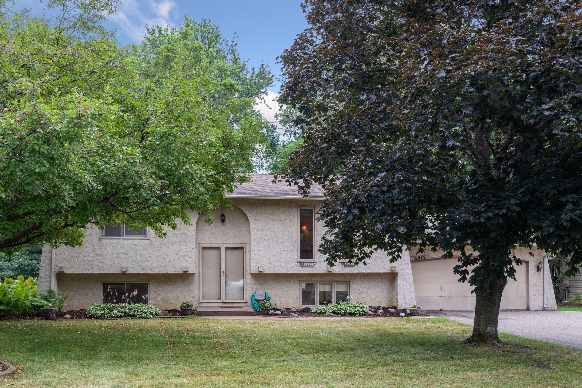View of Residential at 6915 Crest Drive, Maple Grove MN 55311, Maple Grove - Mike Wilen | Minnesota Team Real Estate