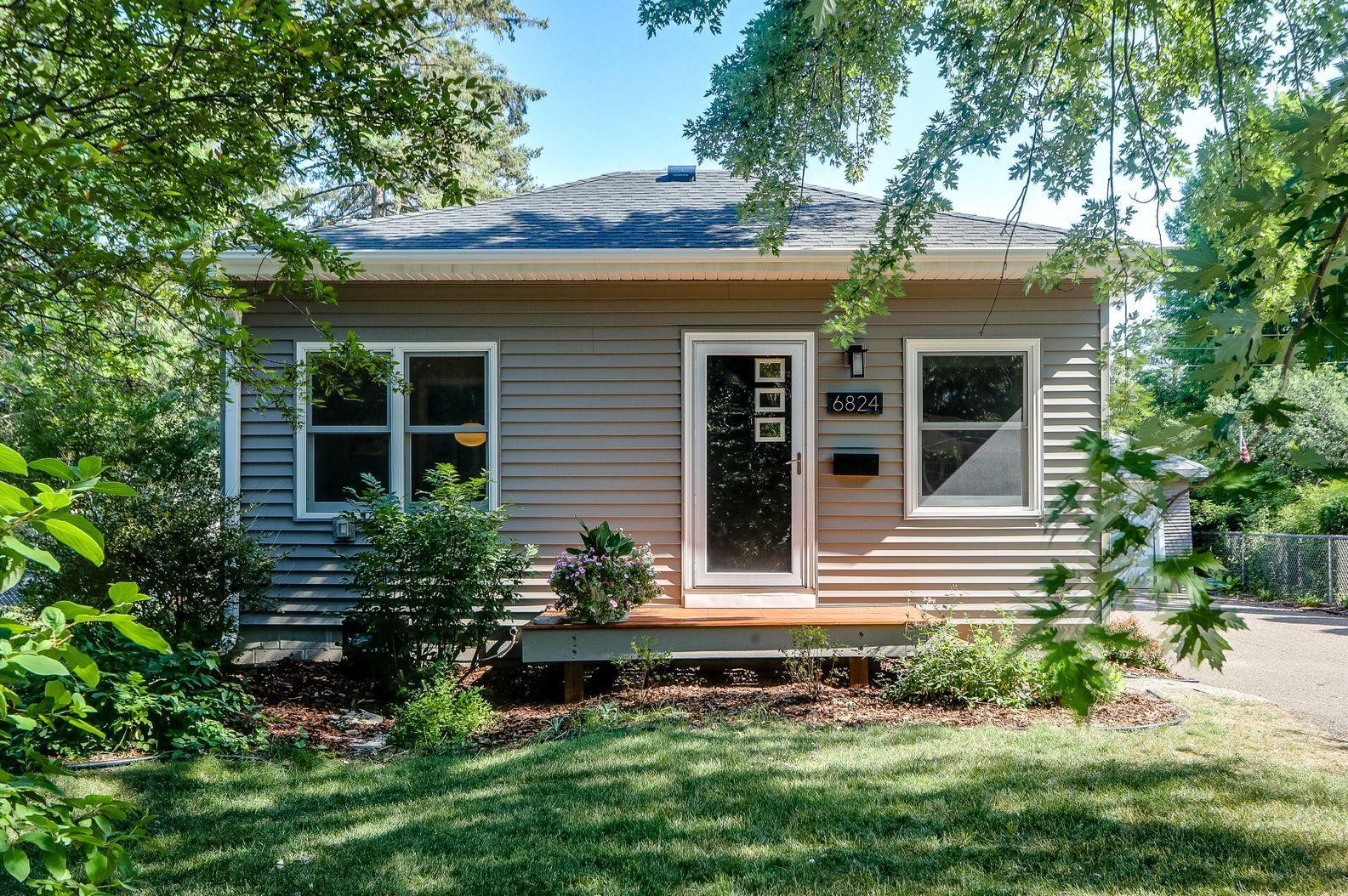 View of Residential at 6824 Winsdale Street, Golden Valley MN 55427, Golden Valley - Mike Wilen | Minnesota Team Real Estate