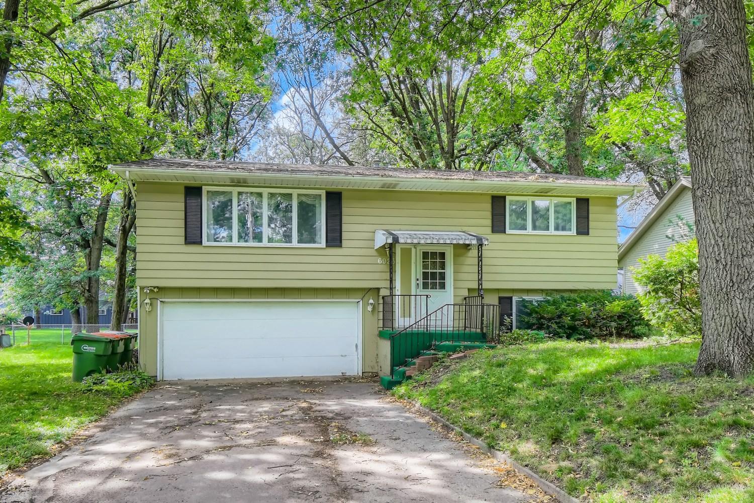 View of Residential at 6926 Knollwood Drive, Mounds View MN 55112, Mounds View - Mike Wilen | Minnesota Team Real Estate