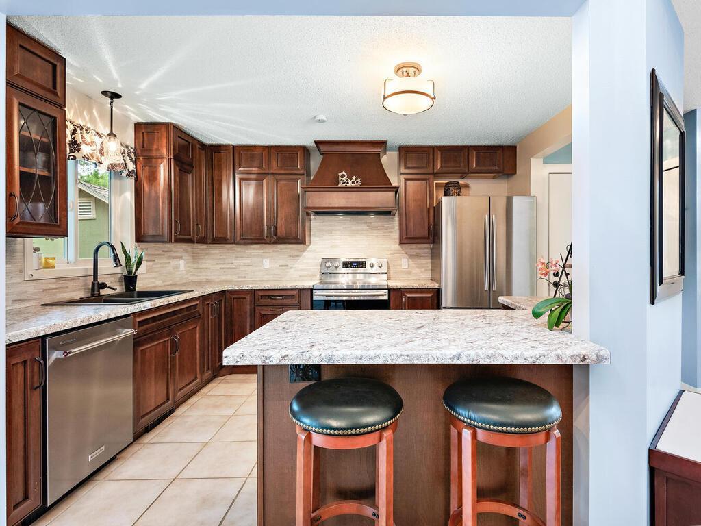 View of Residential at 4899 Oxford Street, Shoreview MN 55126, Shoreview - Mike Wilen | Minnesota Team Real Estate