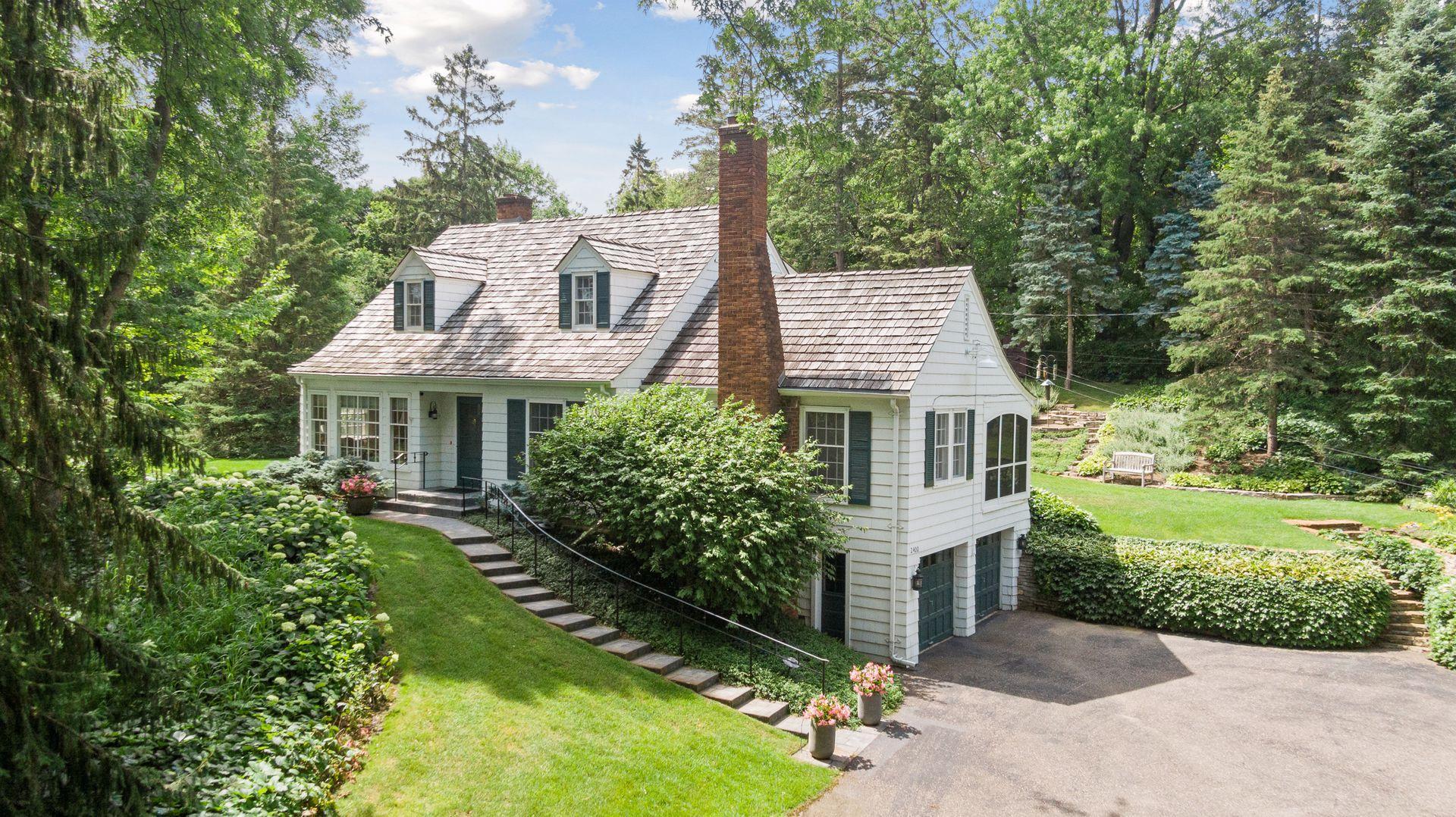 View of Residential at 2400 Oakland Road, Minnetonka MN 55305, Minnetonka - Mike Wilen | Minnesota Team Real Estate