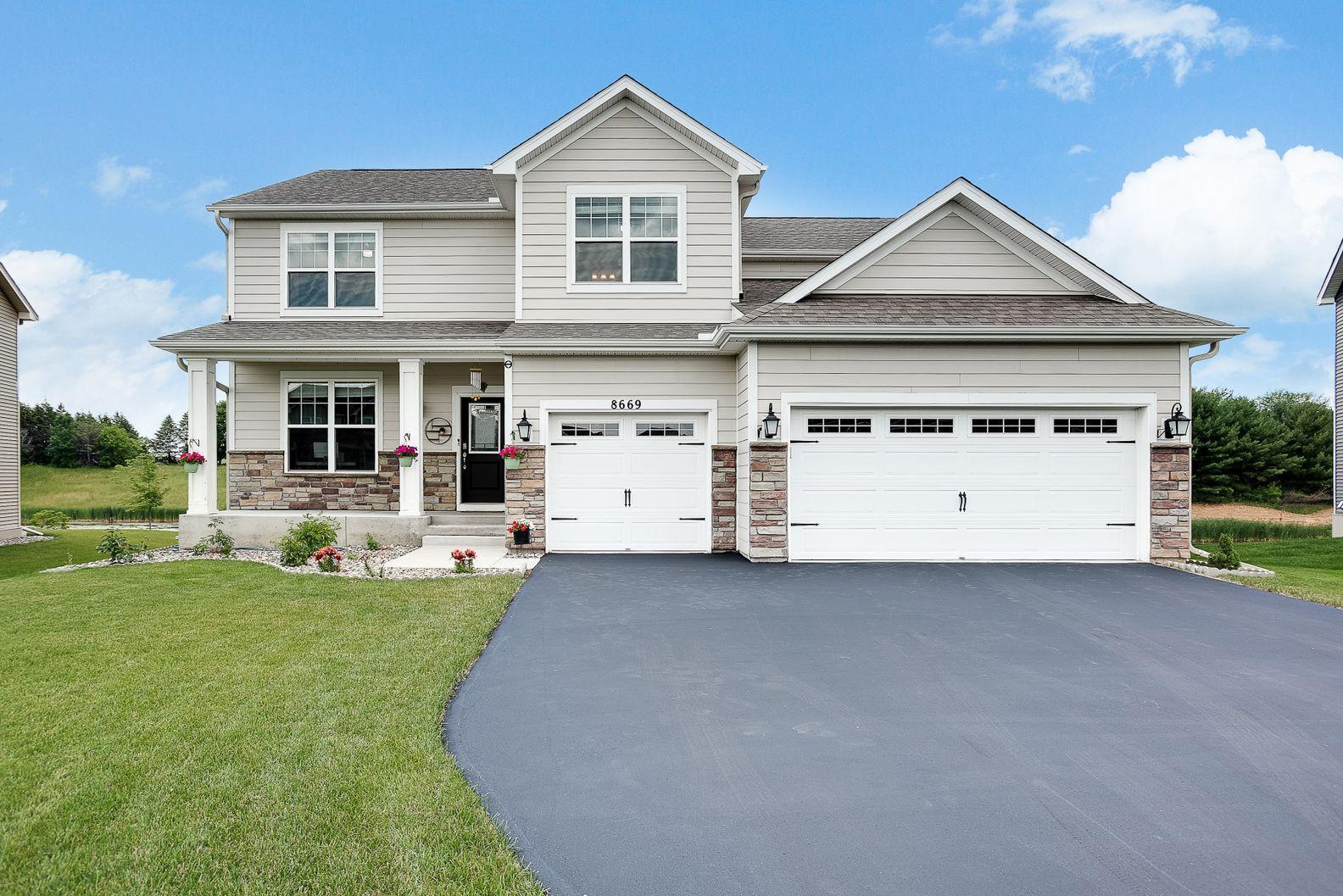 View of Residential at 8669 Platinum Drive, Woodbury MN 55129, Woodbury - Mike Wilen | Minnesota Team Real Estate