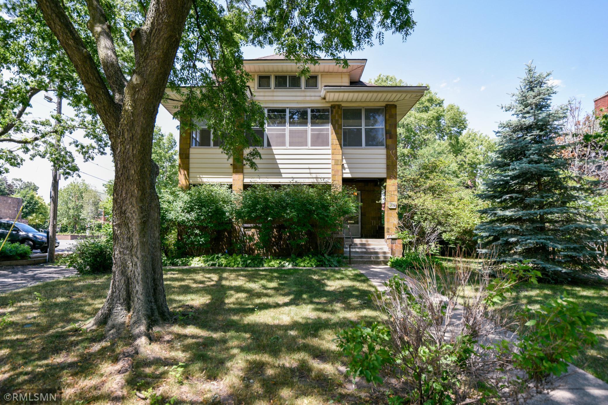 View of Residential Income at 35 Lexington Parkway, Saint Paul MN 55104, Saint Paul - Mike Wilen | Minnesota Team Real Estate
