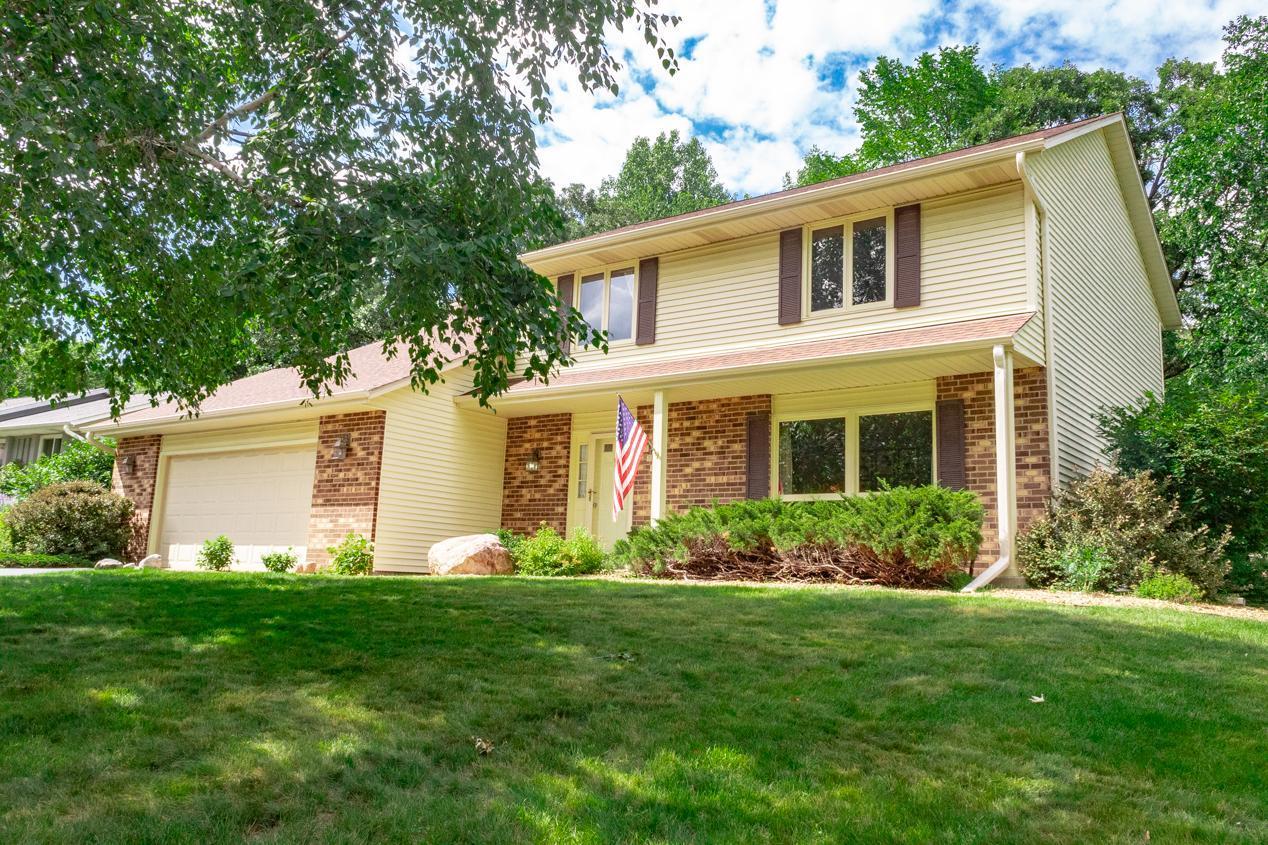 View of Residential at 8275 135th Street, Apple Valley MN 55124, Apple Valley - Mike Wilen | Minnesota Team Real Estate
