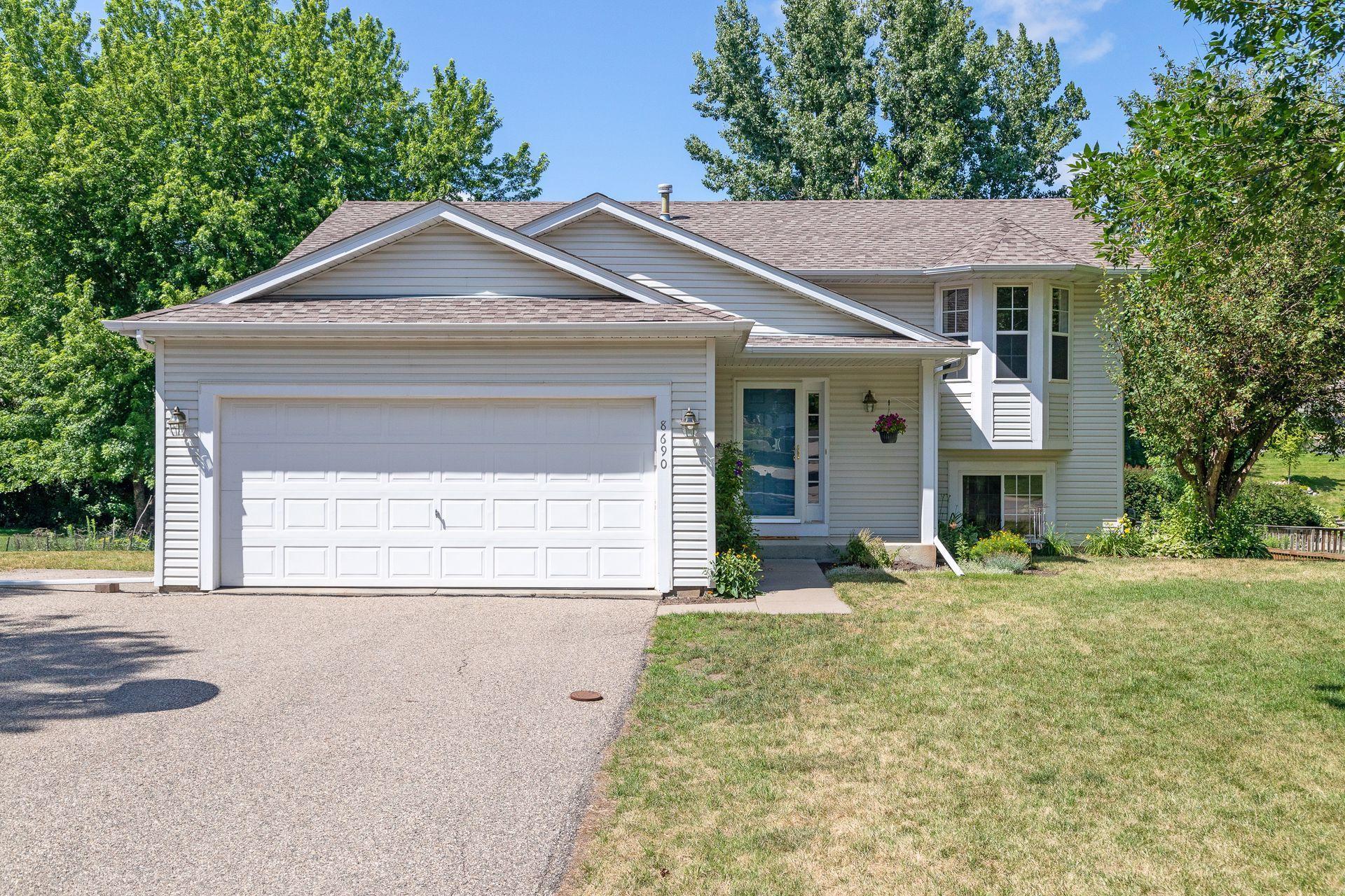 View of Residential at 8690 Woodland Curve, Saint Bonifacius MN 55375, Saint Bonifacius - Mike Wilen | Minnesota Team Real Estate