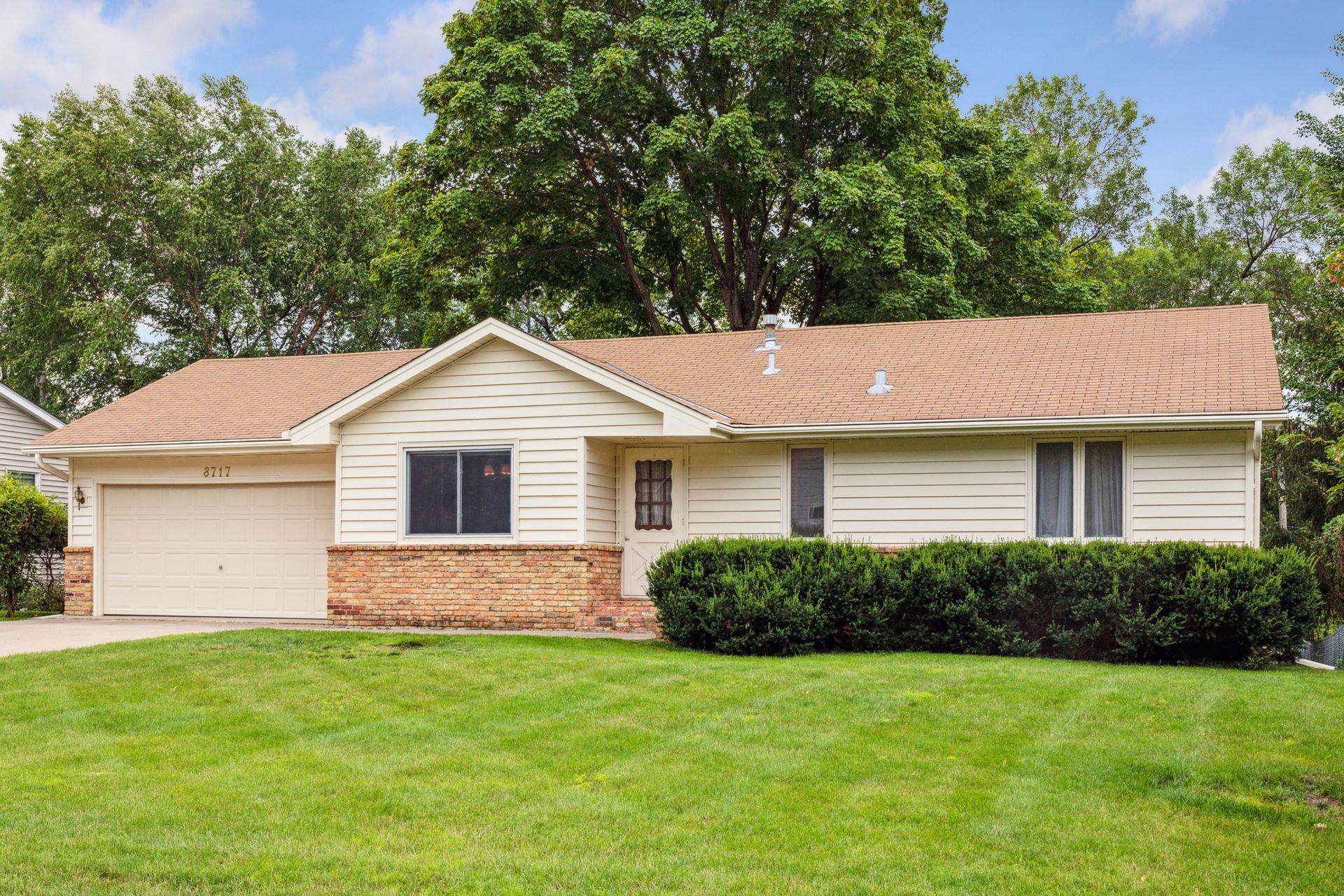 View of Residential at 8717 40 1/2 Avenue, New Hope MN 55427, New Hope - Mike Wilen | Minnesota Team Real Estate