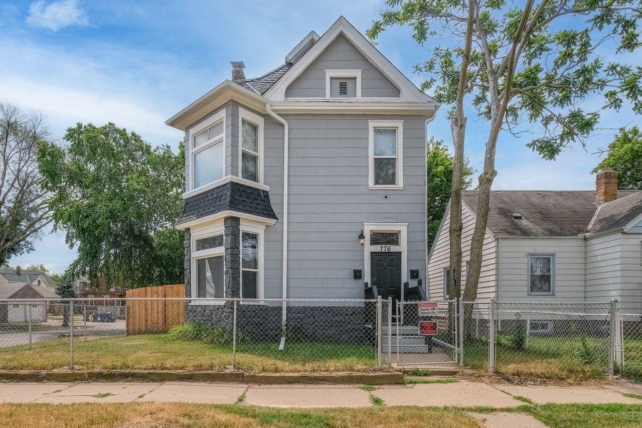 View of Residential Income at 776 Jessamine Avenue, Saint Paul MN 55106, Saint Paul - Mike Wilen | Minnesota Team Real Estate