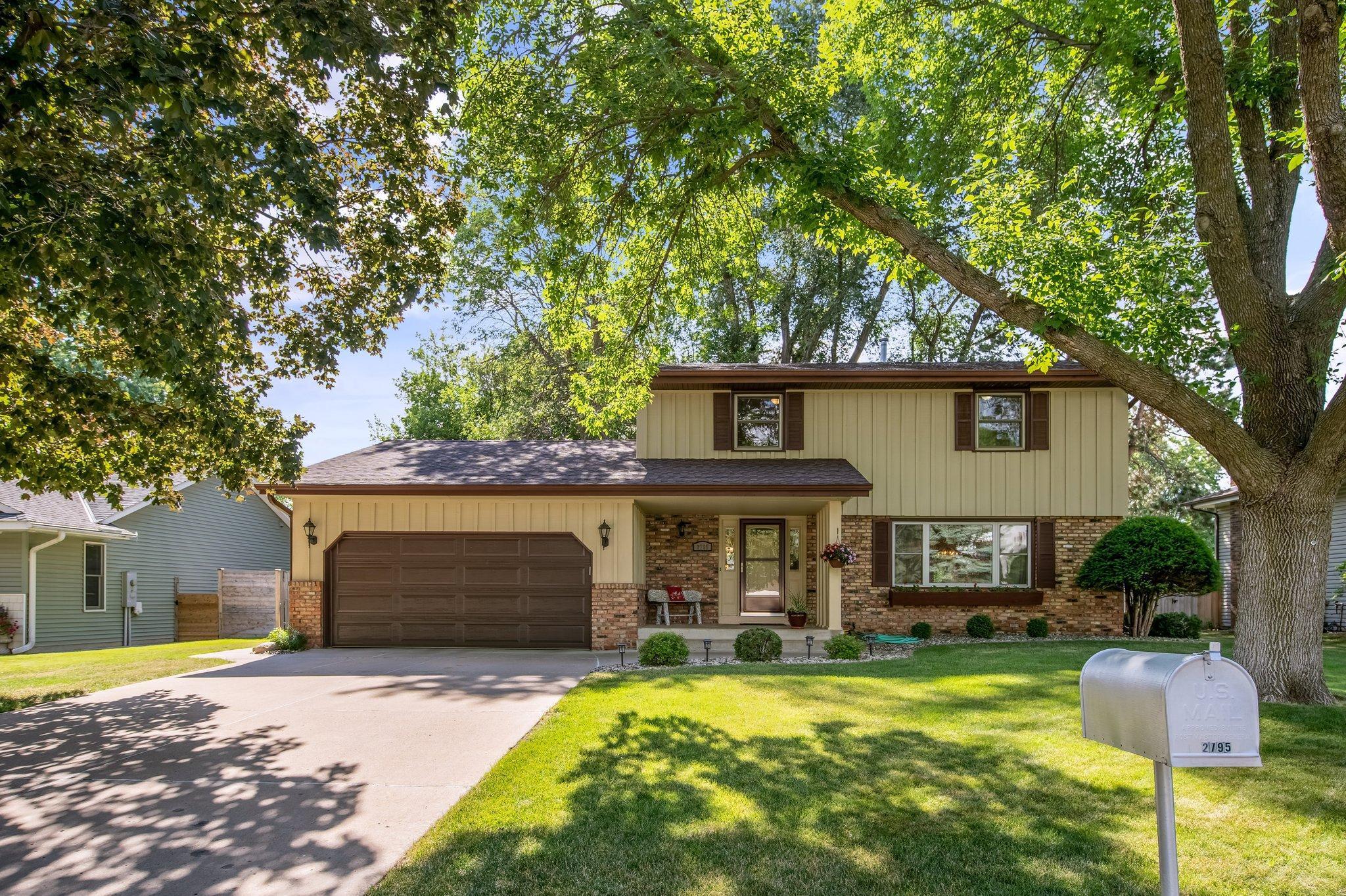 View of Residential at 2795 Aglen Street, Roseville MN 55113, Roseville - Mike Wilen | Minnesota Team Real Estate