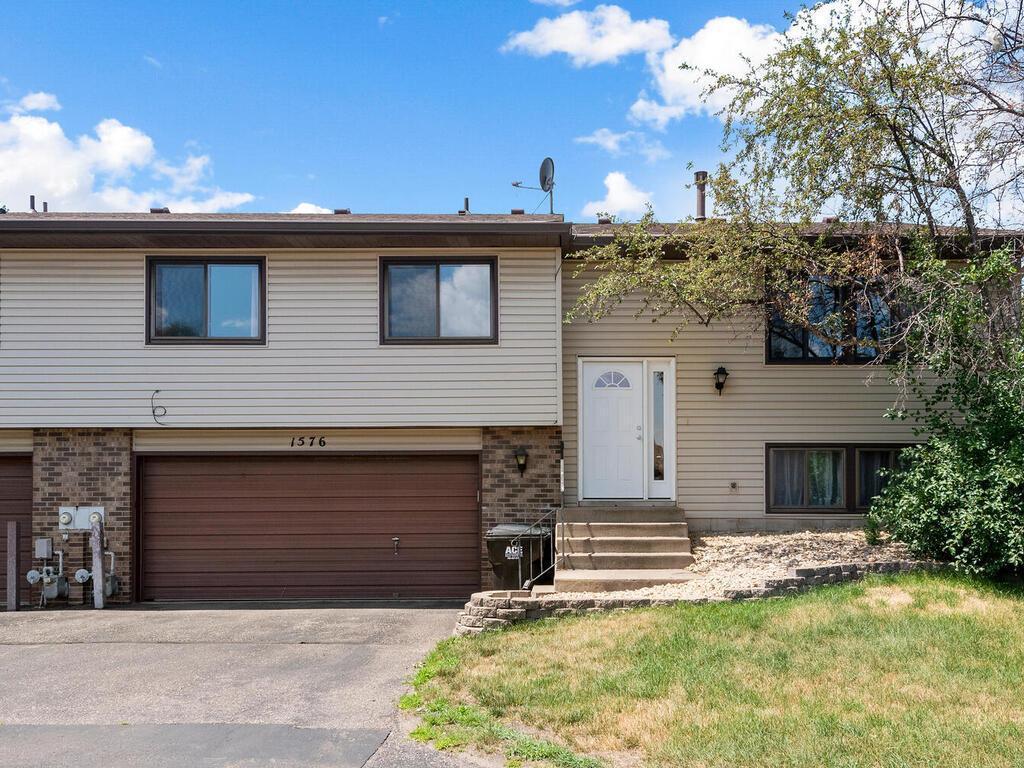 View of Residential at 1576 Sunny Way Court, Anoka MN 55303, Anoka - Mike Wilen | Minnesota Team Real Estate