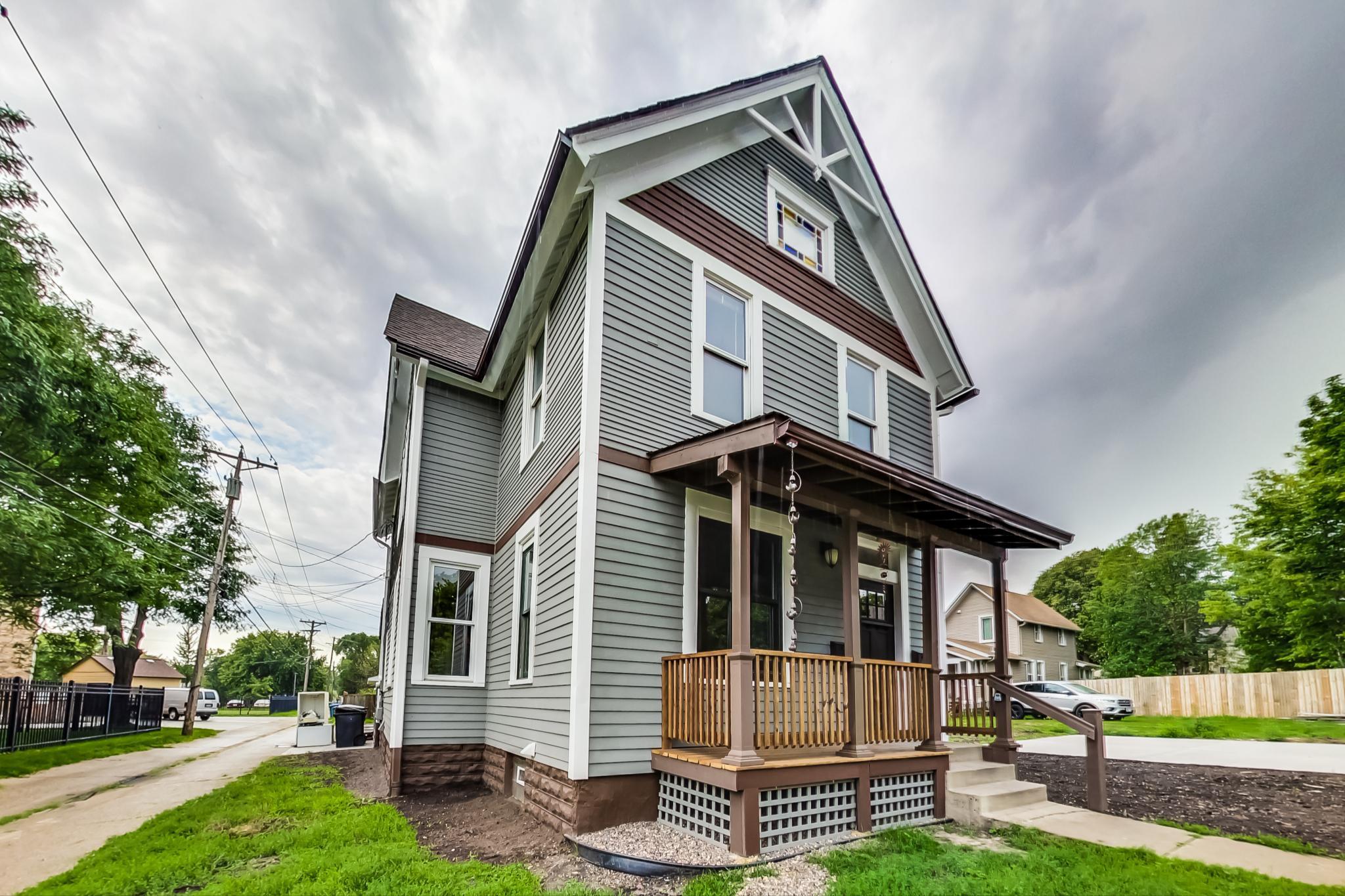 View of Residential Income at 315 25th Avenue, Minneapolis MN 55411, Minneapolis - Mike Wilen | Minnesota Team Real Estate