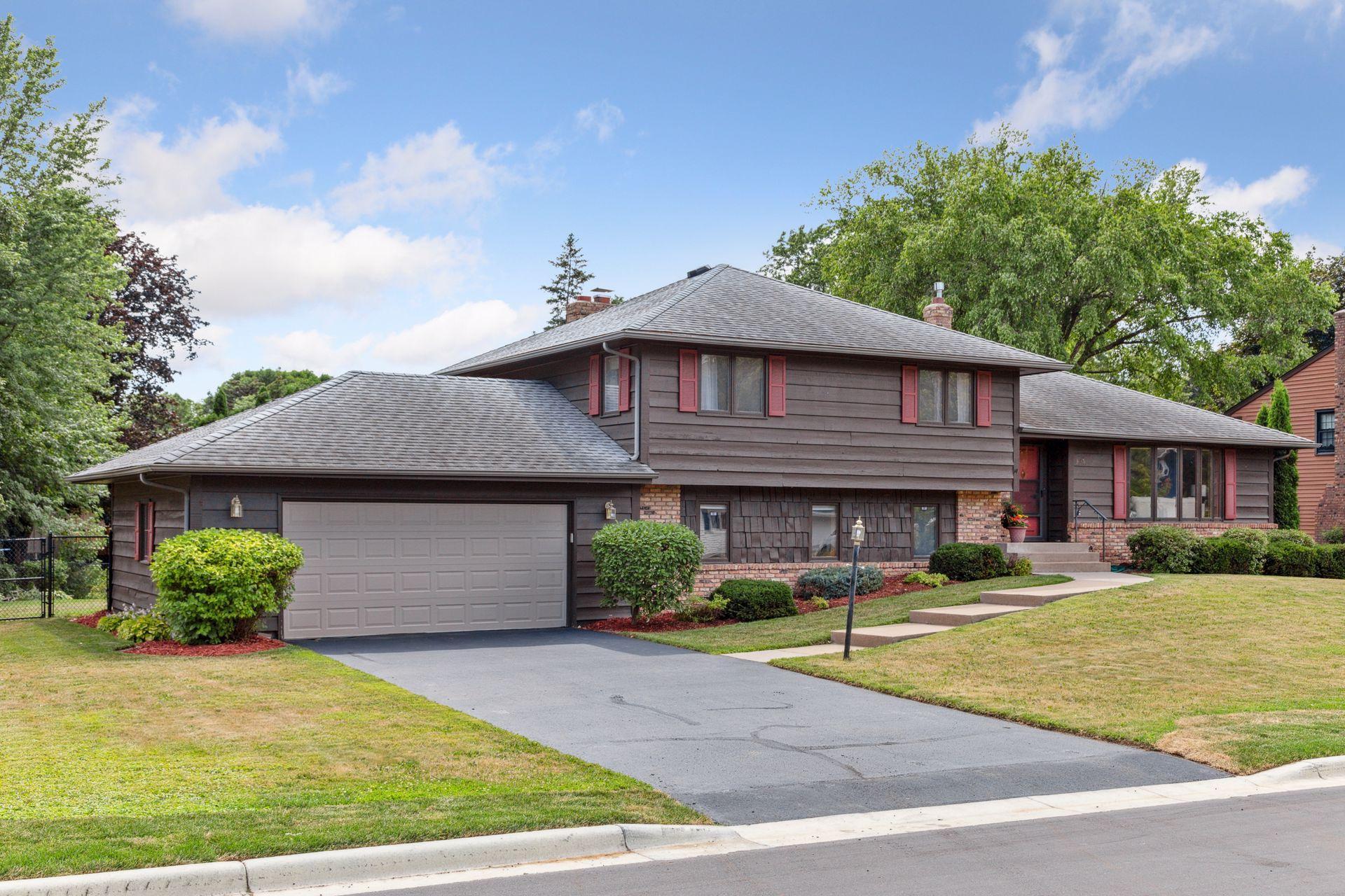 View of Residential at 993 Downing Street, Mendota Heights MN 55118, Mendota Heights - Mike Wilen | Minnesota Team Real Estate