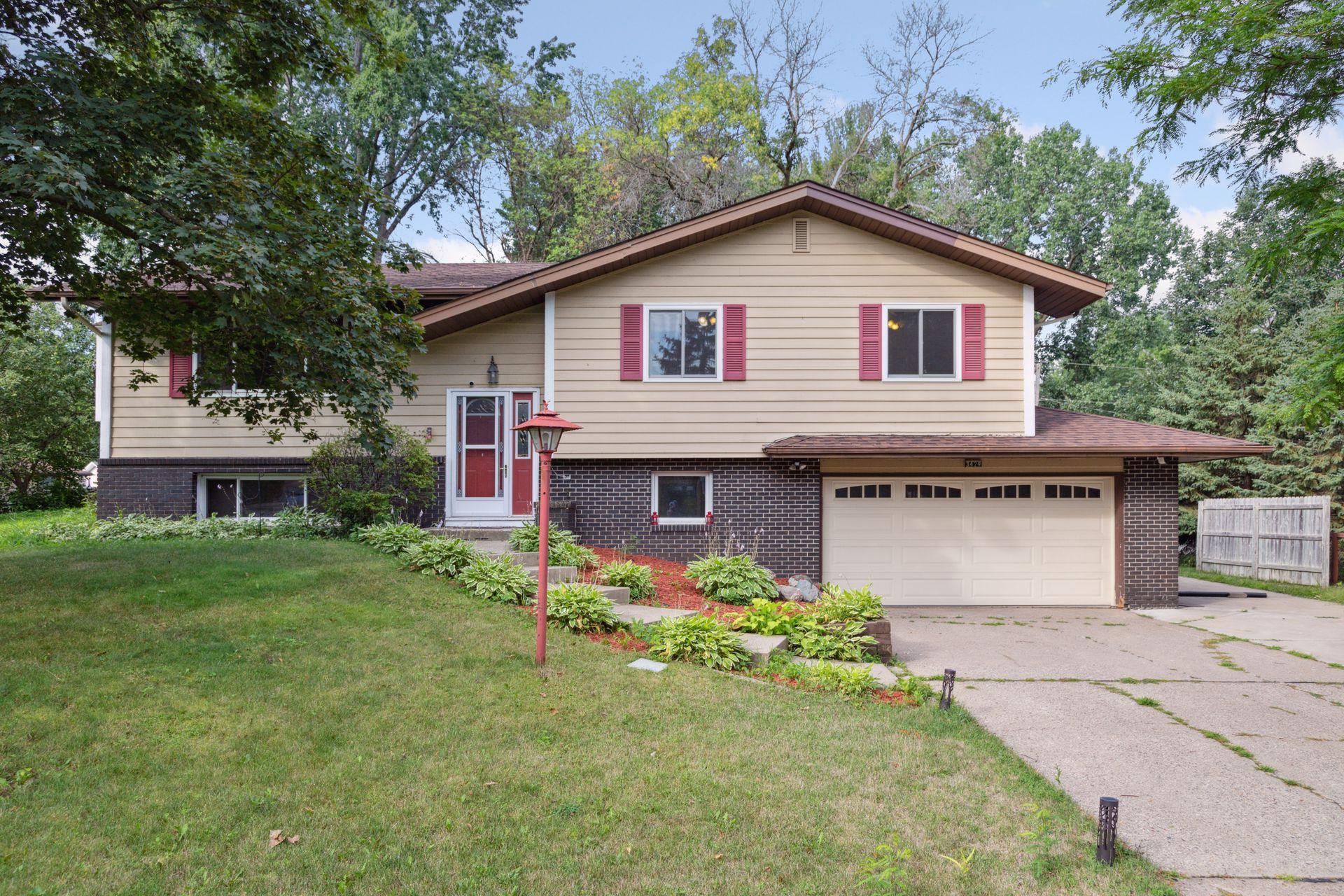View of Residential at 3429 Richmond Avenue, Shoreview MN 55126, Shoreview - Mike Wilen | Minnesota Team Real Estate