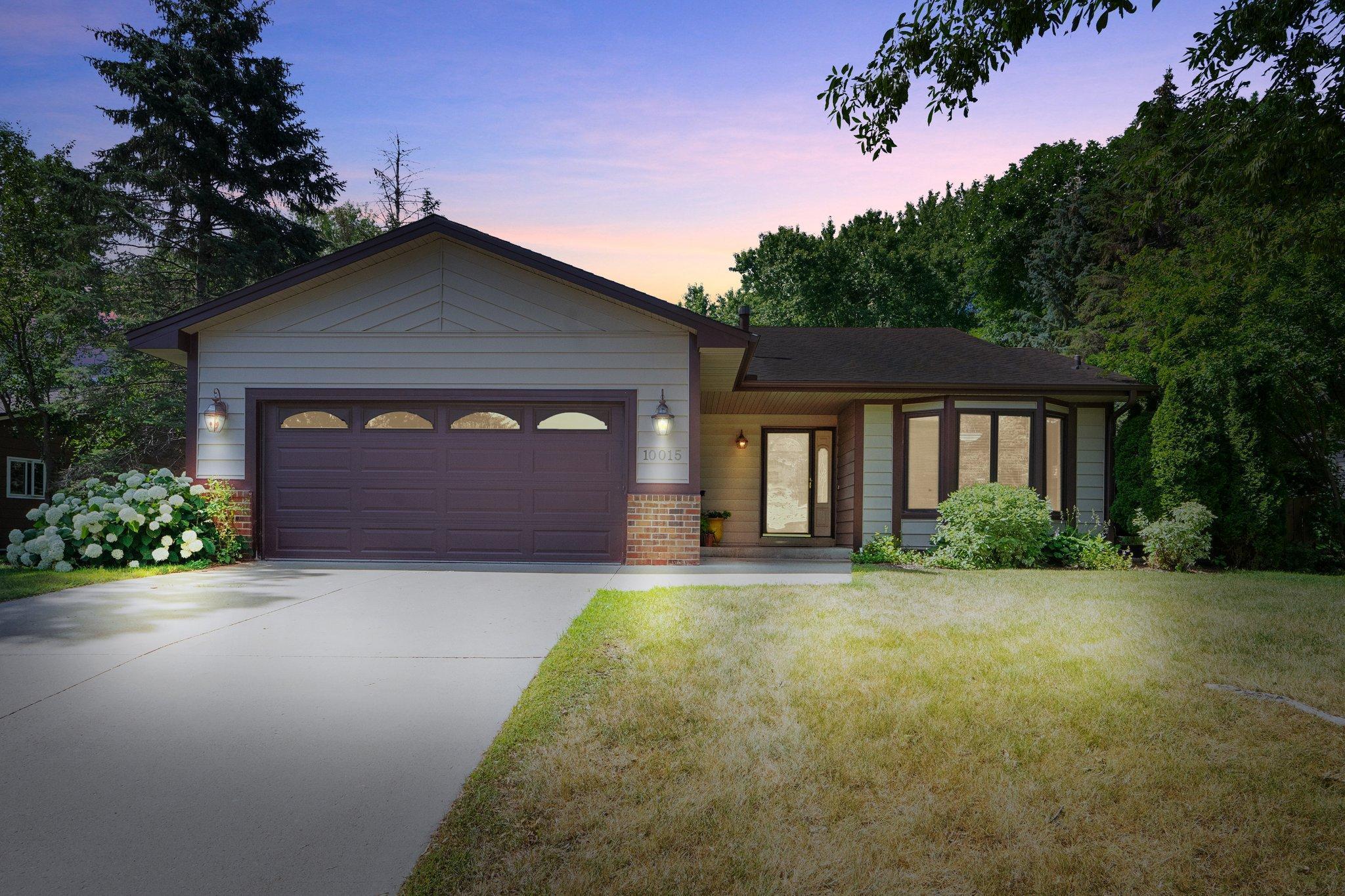 View of Residential at 10015 49th Avenue, Plymouth MN 55442, Plymouth - Mike Wilen | Minnesota Team Real Estate
