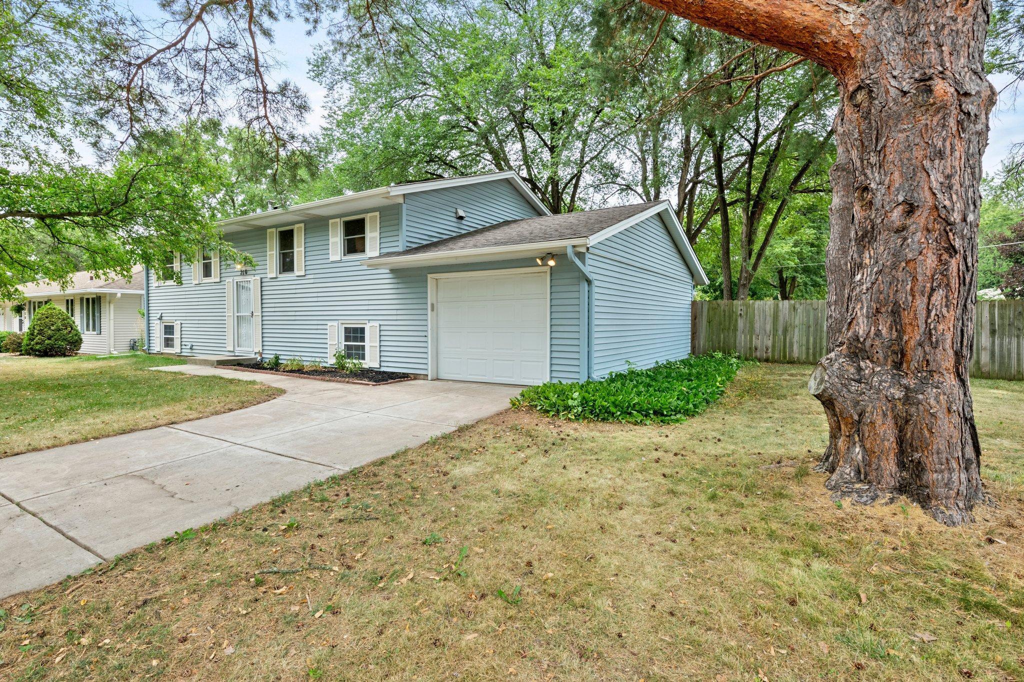 View of Residential at 216 Linden Drive, Apple Valley MN 55124, Apple Valley - Mike Wilen | Minnesota Team Real Estate