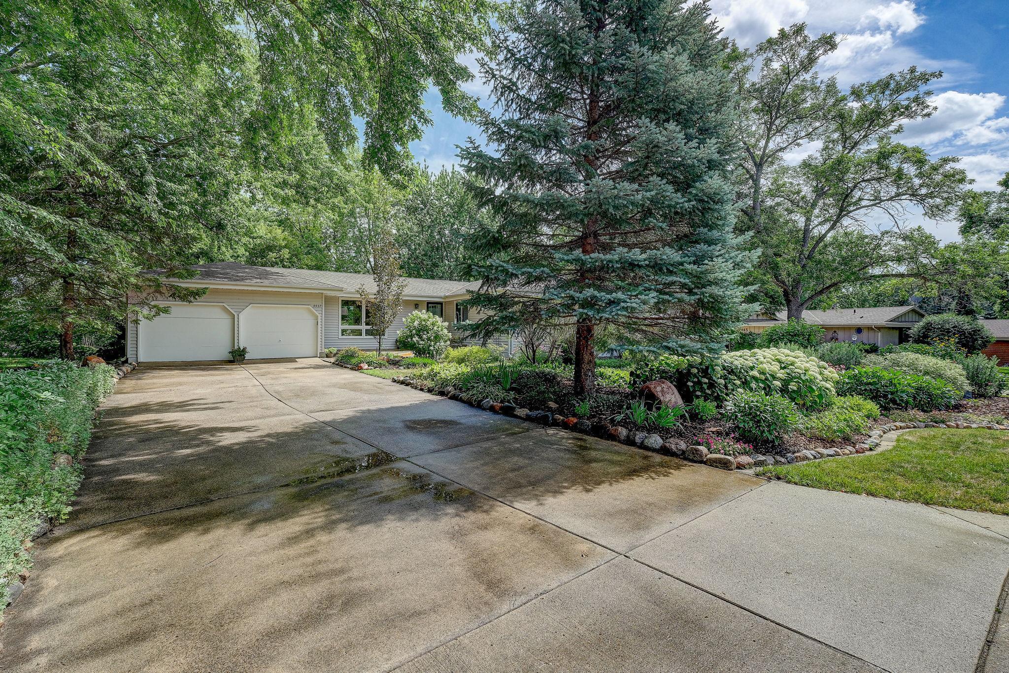 View of Residential at 9937 Nord Road, Bloomington MN 55437, Bloomington - Mike Wilen | Minnesota Team Real Estate