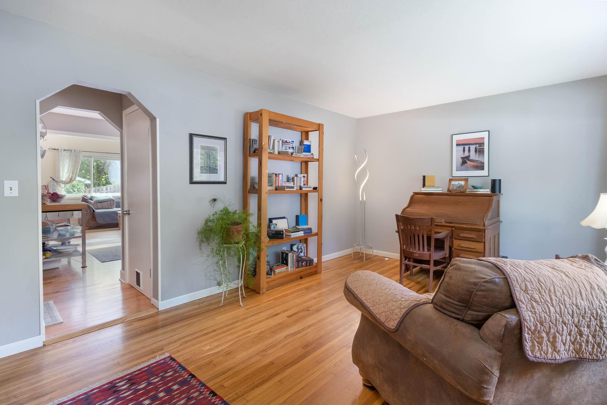 View of Residential at 1072 Humboldt Avenue, West Saint Paul MN 55118, West Saint Paul - Mike Wilen | Minnesota Team Real Estate