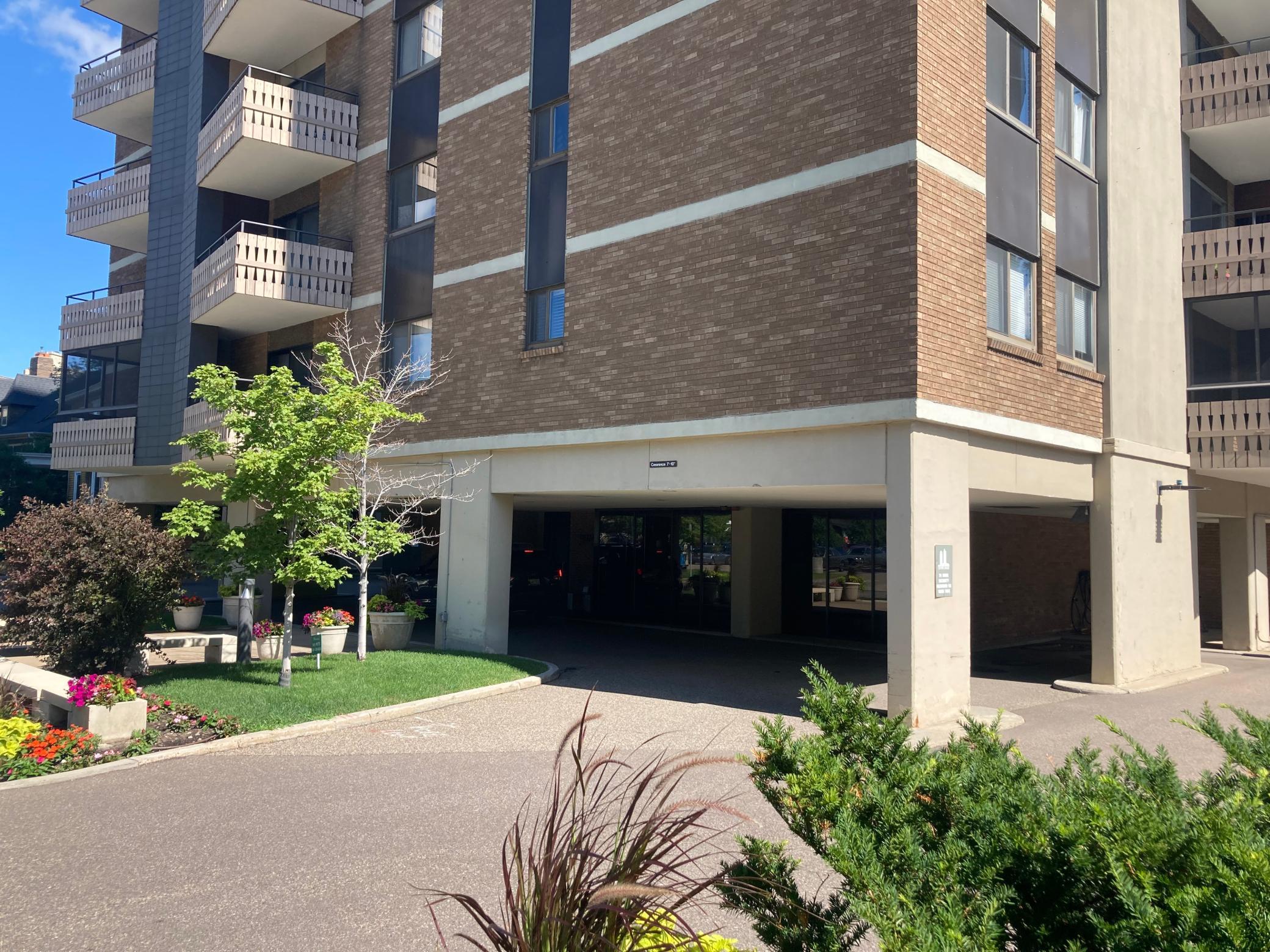 View of Residential at 410 Groveland Avenue #1706, Minneapolis MN 55403, Minneapolis - Mike Wilen | Minnesota Team Real Estate