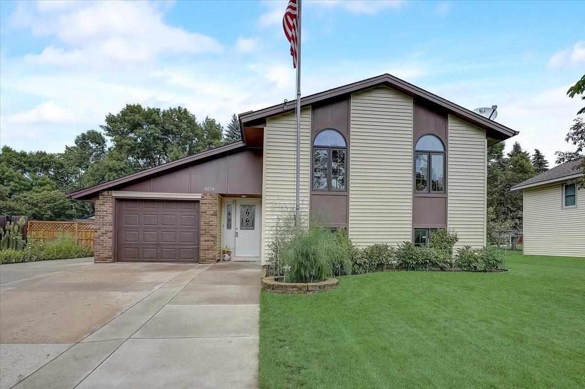 View of Residential at 8678 88th Street, Cottage Grove MN 55016, Cottage Grove - Mike Wilen | Minnesota Team Real Estate
