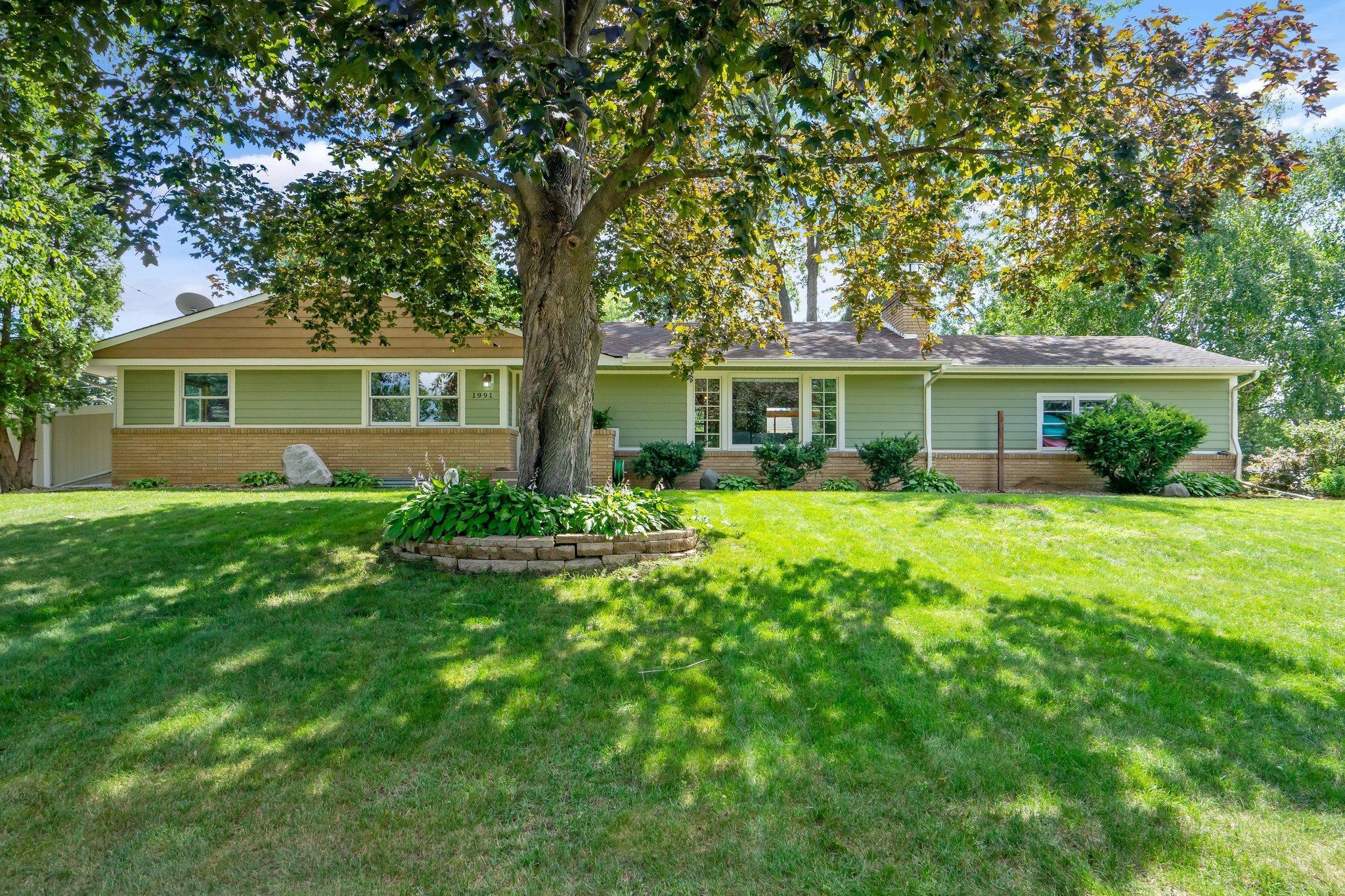 View of Residential at 1991 Oak Knoll Drive, White Bear Lake MN 55110, White Bear Lake - Mike Wilen | Minnesota Team Real Estate