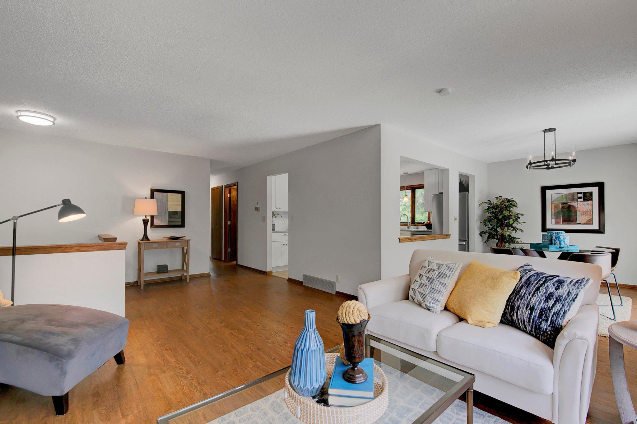 View of Residential at 5261 113th Street, Bloomington MN 55437, Bloomington - Mike Wilen | Minnesota Team Real Estate