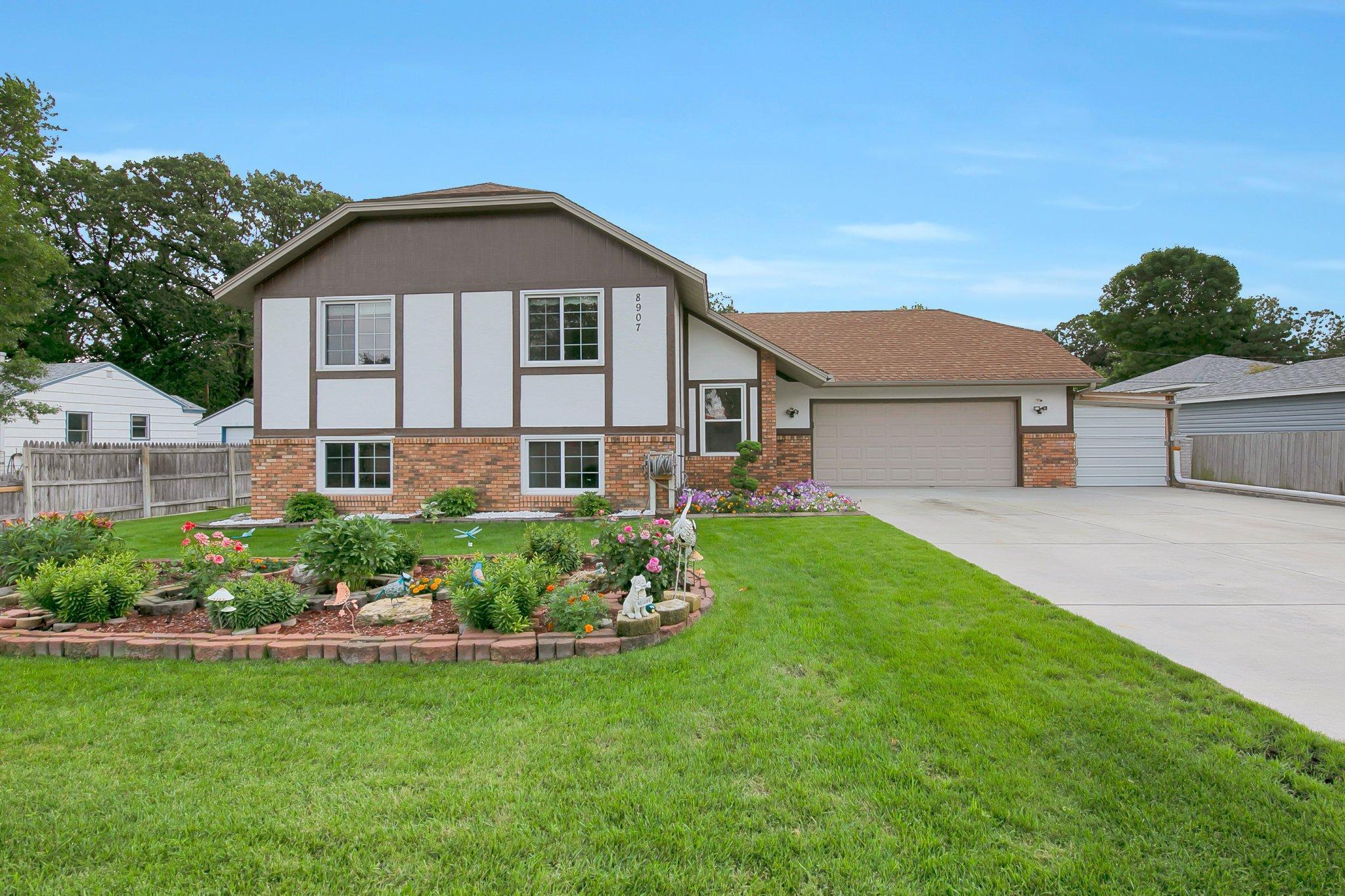 View of Residential at 8907 Jackson Street, Blaine MN 55434, Blaine - Mike Wilen | Minnesota Team Real Estate