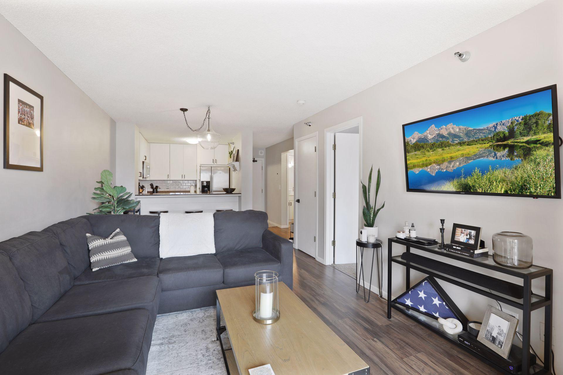 View of Residential at 401 1st Street #621, Minneapolis MN 55401, Minneapolis - Mike Wilen | Minnesota Team Real Estate