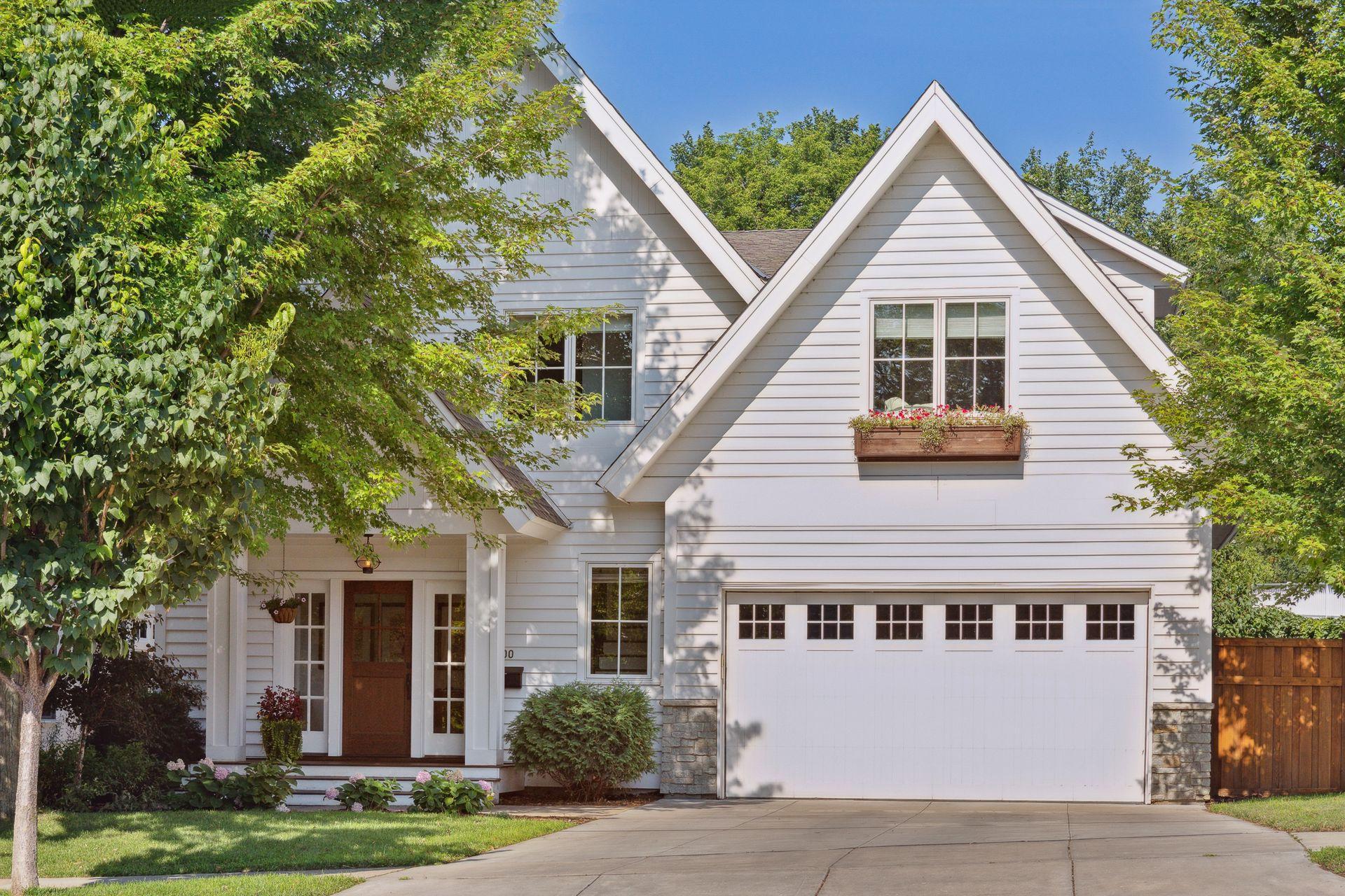 View of Residential at 2500 Upton Avenue, Minneapolis MN 55405, Minneapolis - Mike Wilen | Minnesota Team Real Estate