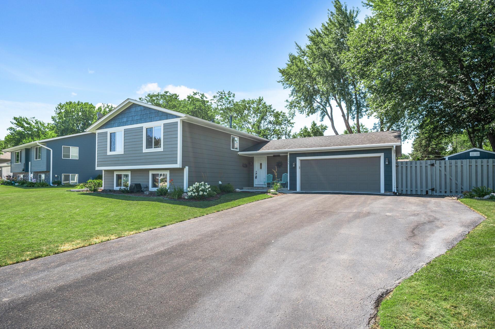 View of Residential at 3846 Country Creek Way, Eagan MN 55122, Eagan - Mike Wilen | Minnesota Team Real Estate
