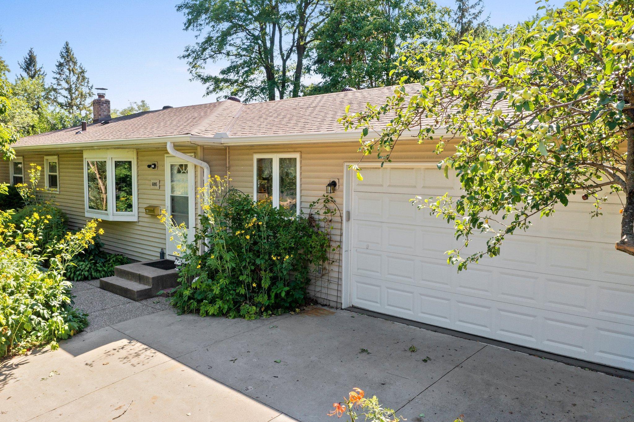 View of Residential at 6895 Cain Avenue, Inver Grove Heights MN 55076, Inver Grove Heights - Mike Wilen | Minnesota Team Real Estate