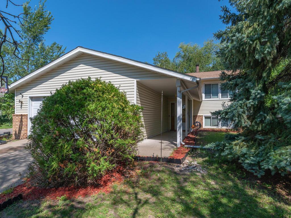 View of Residential at 8030 Fairfield Circle, Brooklyn Park MN 55444, Brooklyn Park - Mike Wilen | Minnesota Team Real Estate