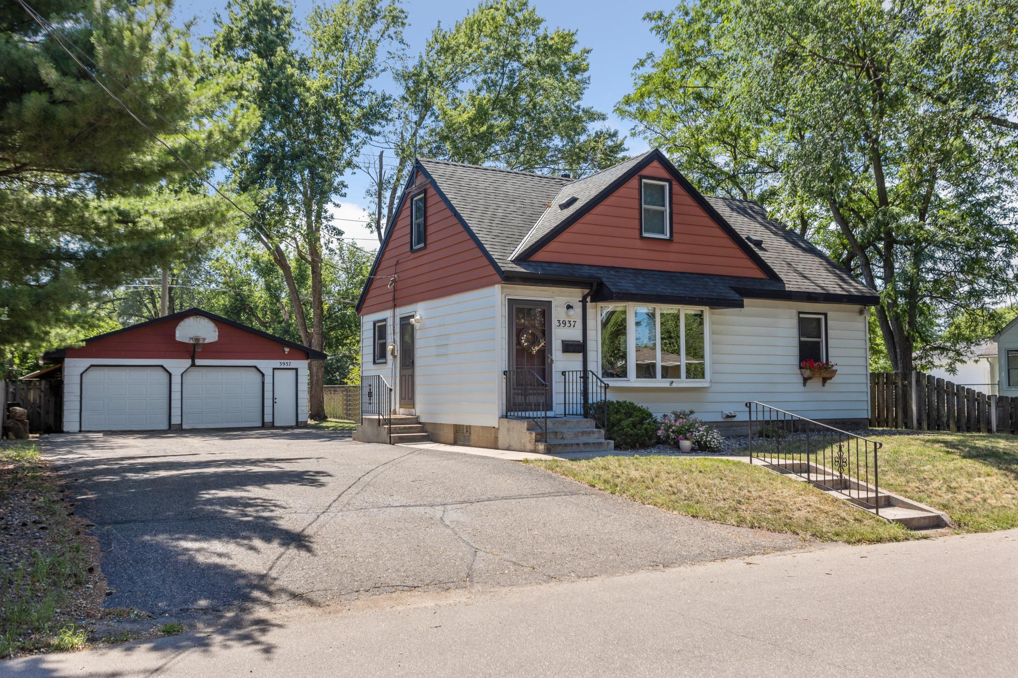 View of Residential at 3937 Halifax Avenue, Robbinsdale MN 55422, Robbinsdale - Mike Wilen | Minnesota Team Real Estate