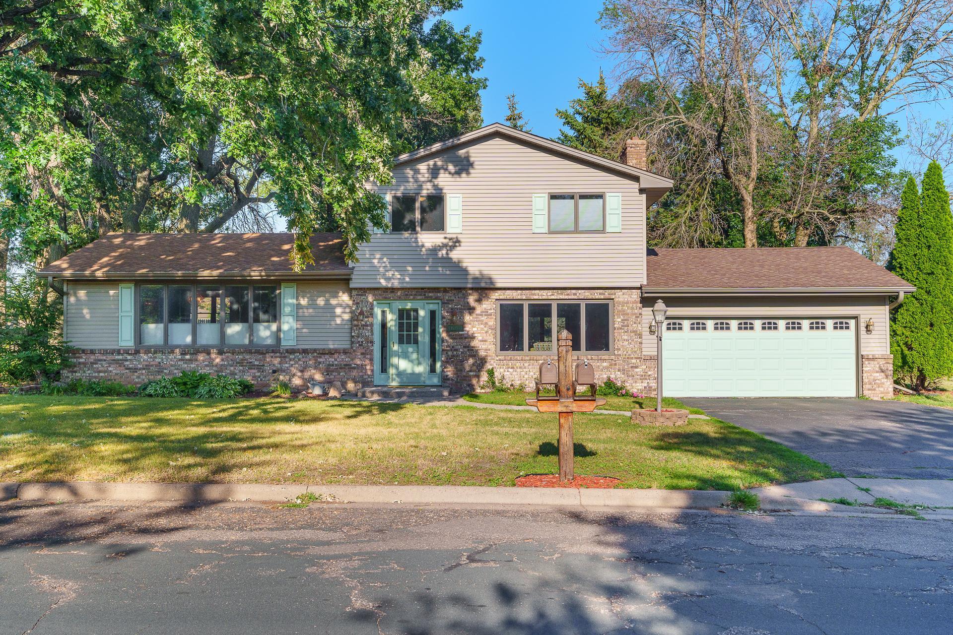 View of Residential at 1600 Lamplight Drive, Woodbury MN 55125, Woodbury - Mike Wilen | Minnesota Team Real Estate