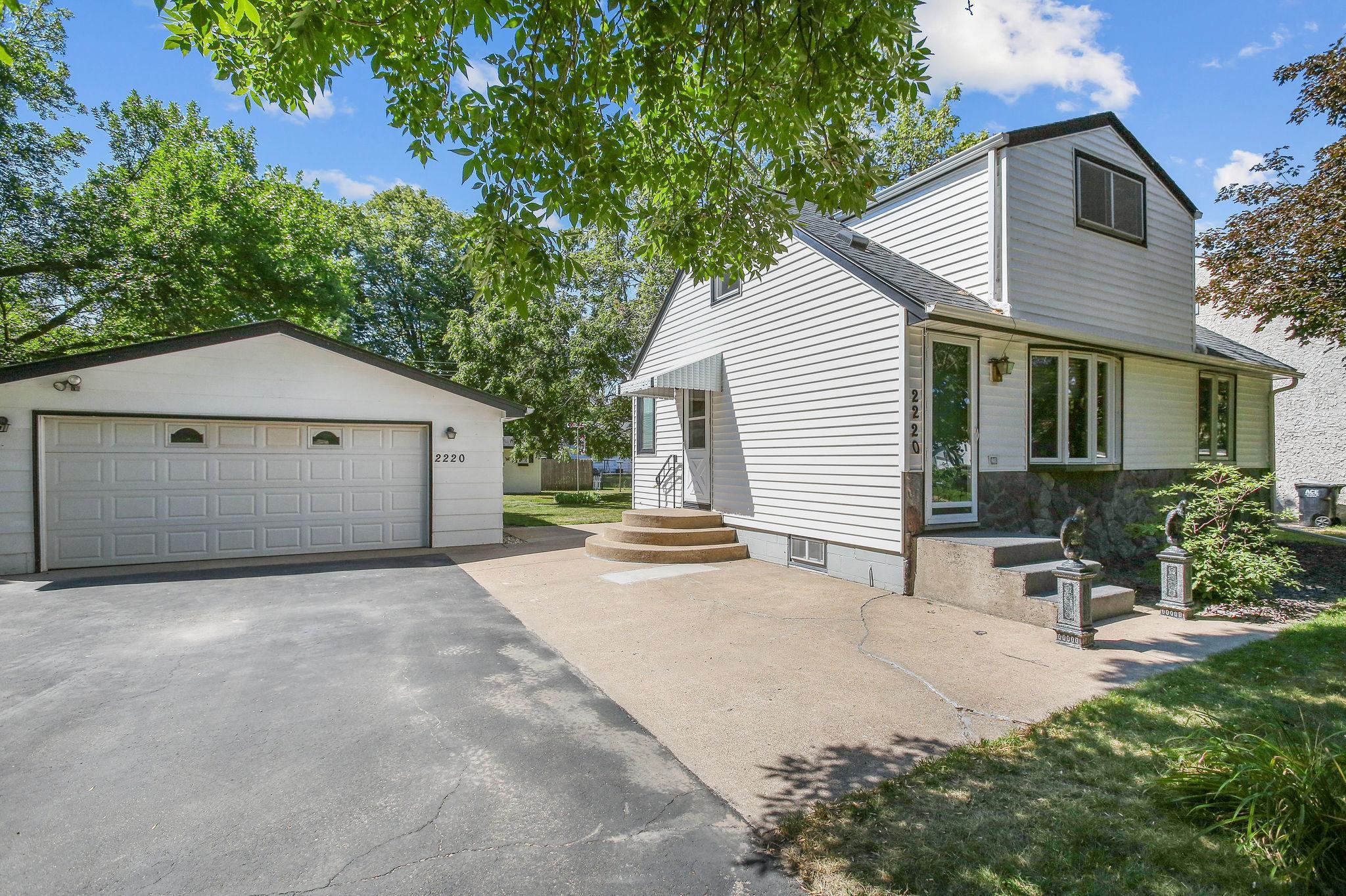 View of Residential at 2220 Oakwood Drive, Mounds View MN 55112, Mounds View - Mike Wilen | Minnesota Team Real Estate
