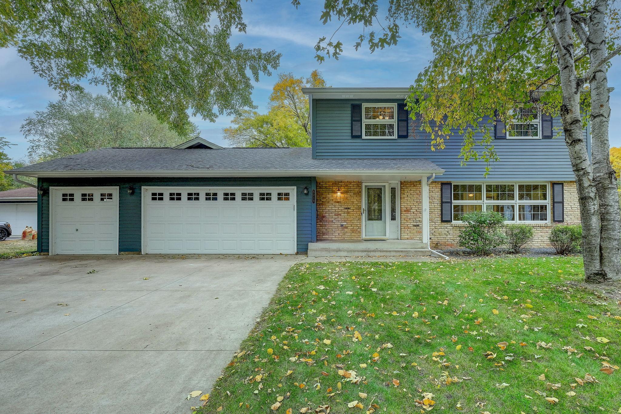 View of Residential at 5215 Holiday Road, Minnetonka MN 55345, Minnetonka - Mike Wilen | Minnesota Team Real Estate