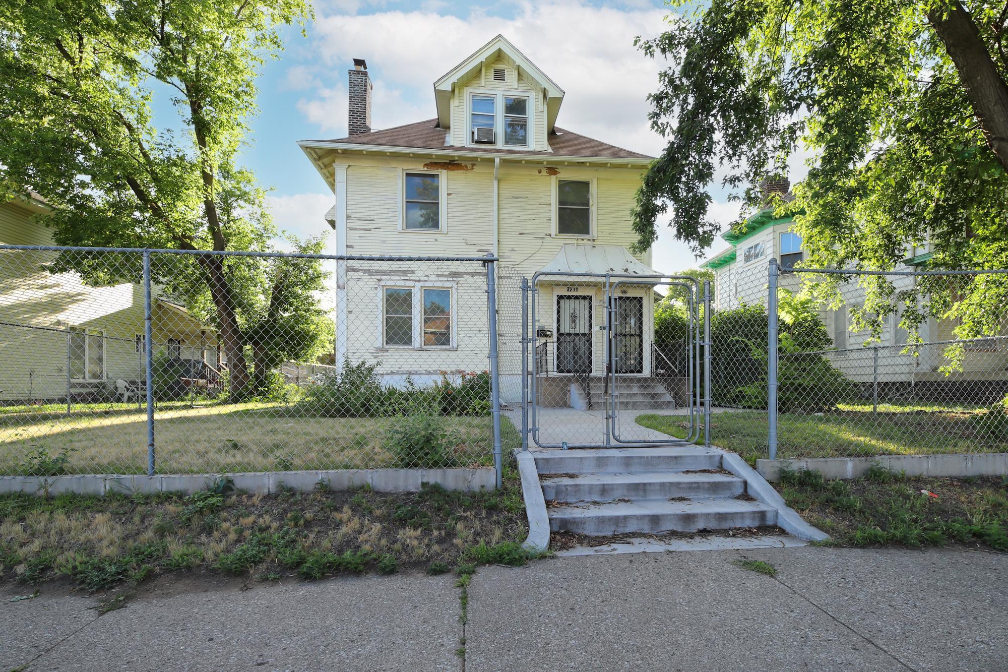 View of Residential Income at 2211 Lyndale Avenue, Minneapolis MN 55411, Minneapolis - Mike Wilen | Minnesota Team Real Estate
