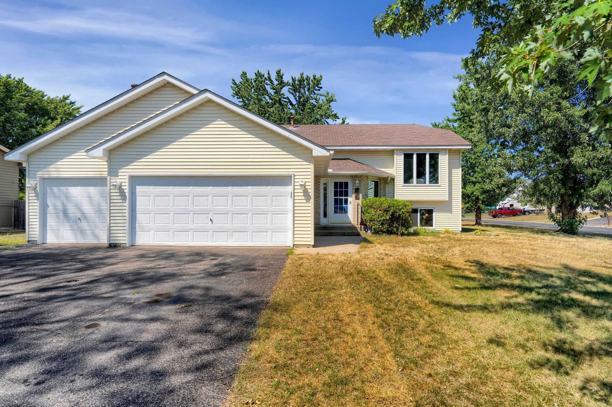 View of Residential at 1409 146th Avenue, Andover MN 55304, Andover - Mike Wilen | Minnesota Team Real Estate