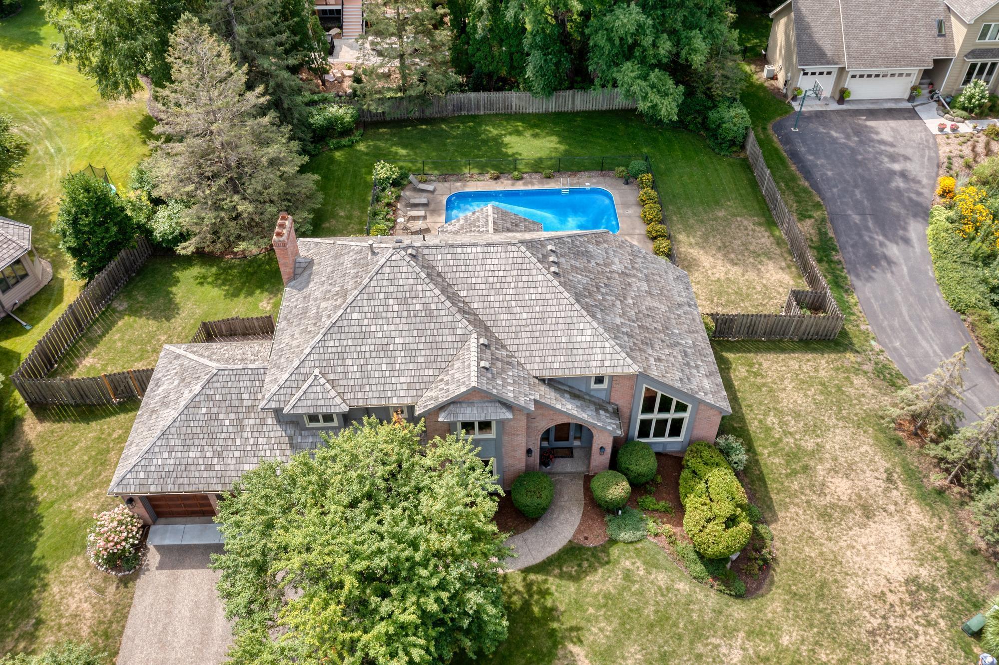 View of Residential at 14947 Summer Oaks Drive, Minnetonka MN 55391, Minnetonka - Mike Wilen | Minnesota Team Real Estate