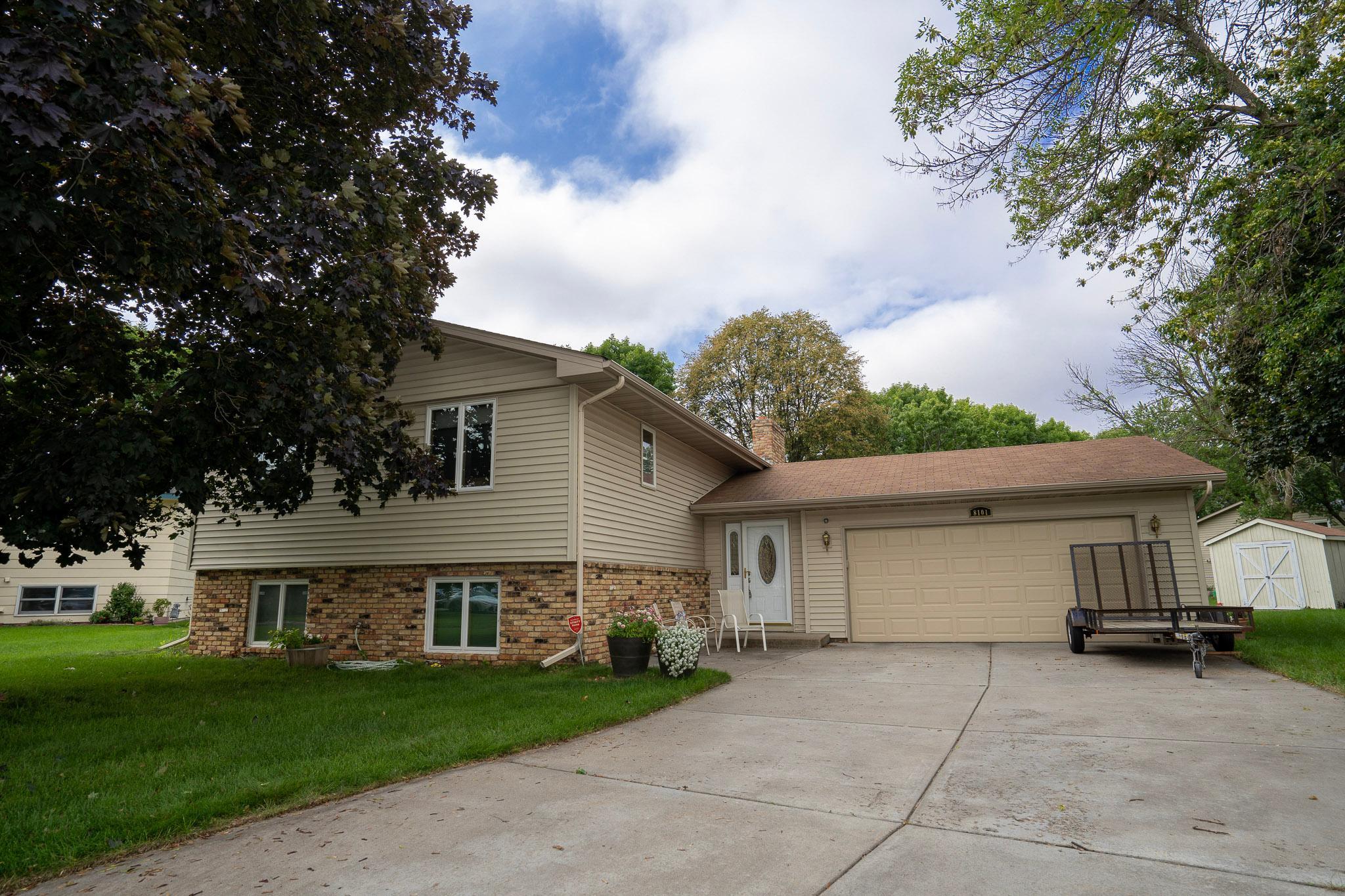 View of Residential at 8101 Douglas Court, Brooklyn Park MN 55445, Brooklyn Park - Mike Wilen | Minnesota Team Real Estate