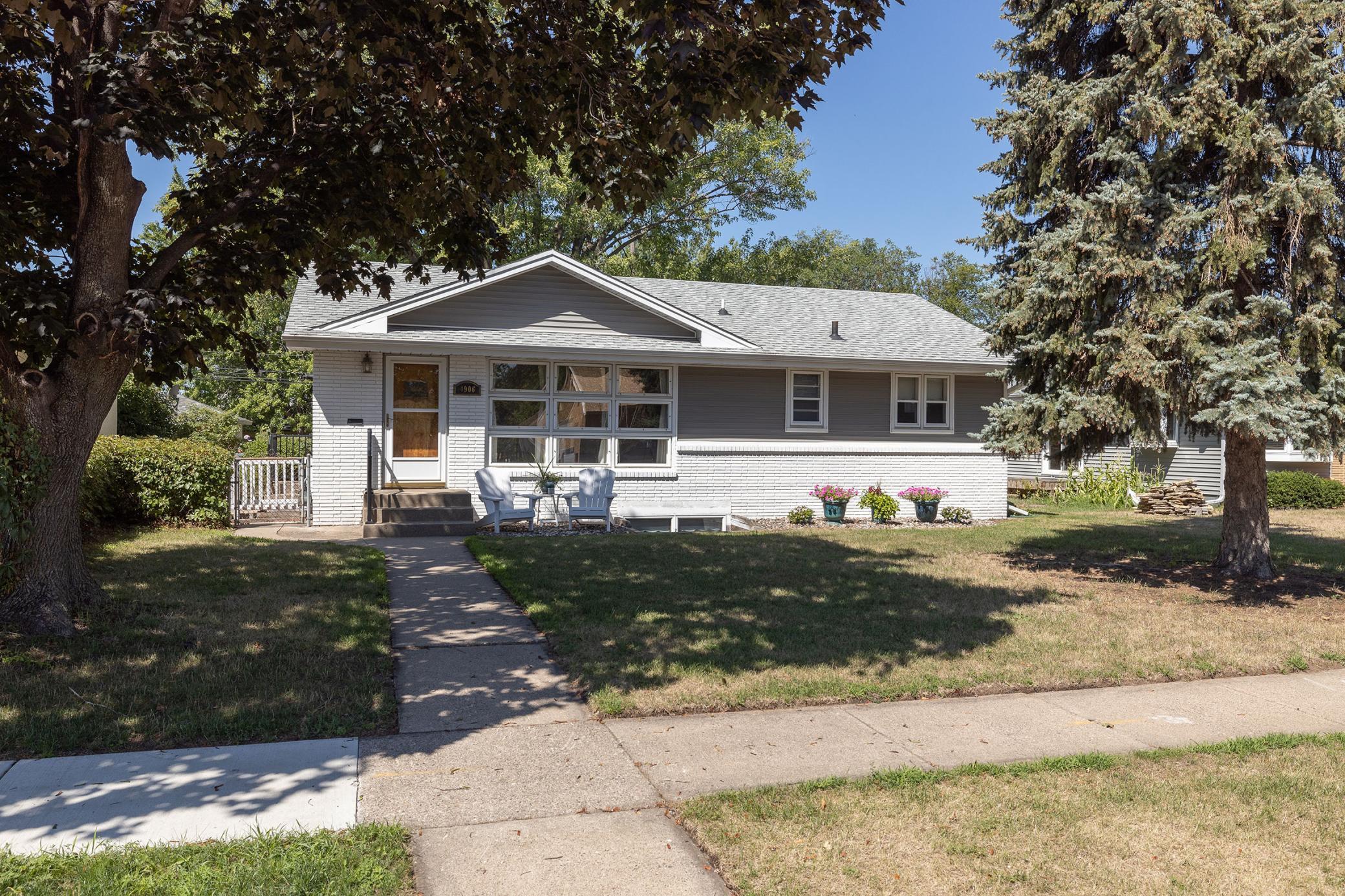 View of Residential at 4906 7th Street, Columbia Heights MN 55421, Columbia Heights - Mike Wilen | Minnesota Team Real Estate