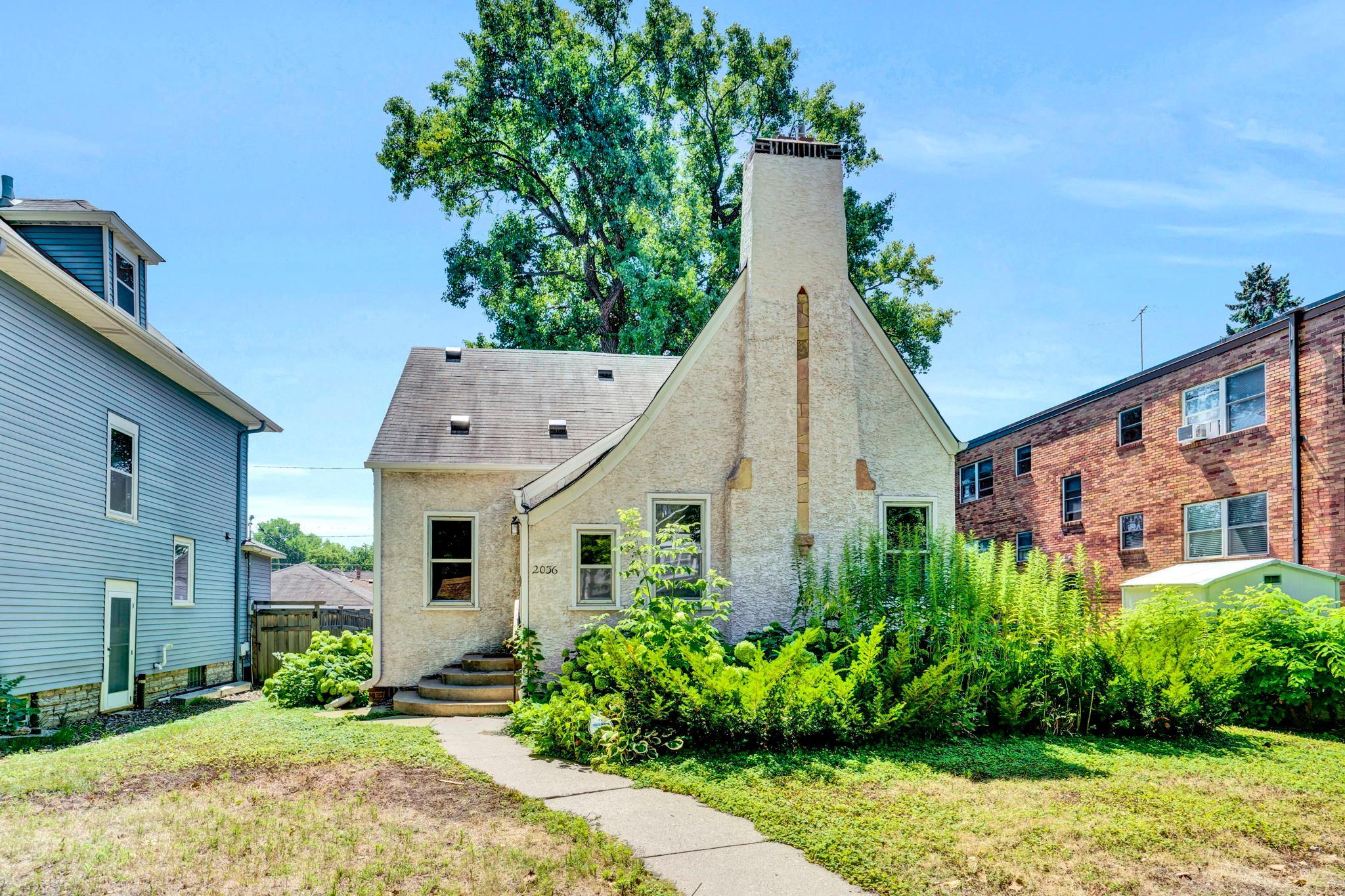 View of Residential at 2036 Iglehart Avenue, Saint Paul MN 55104, Saint Paul - Mike Wilen | Minnesota Team Real Estate