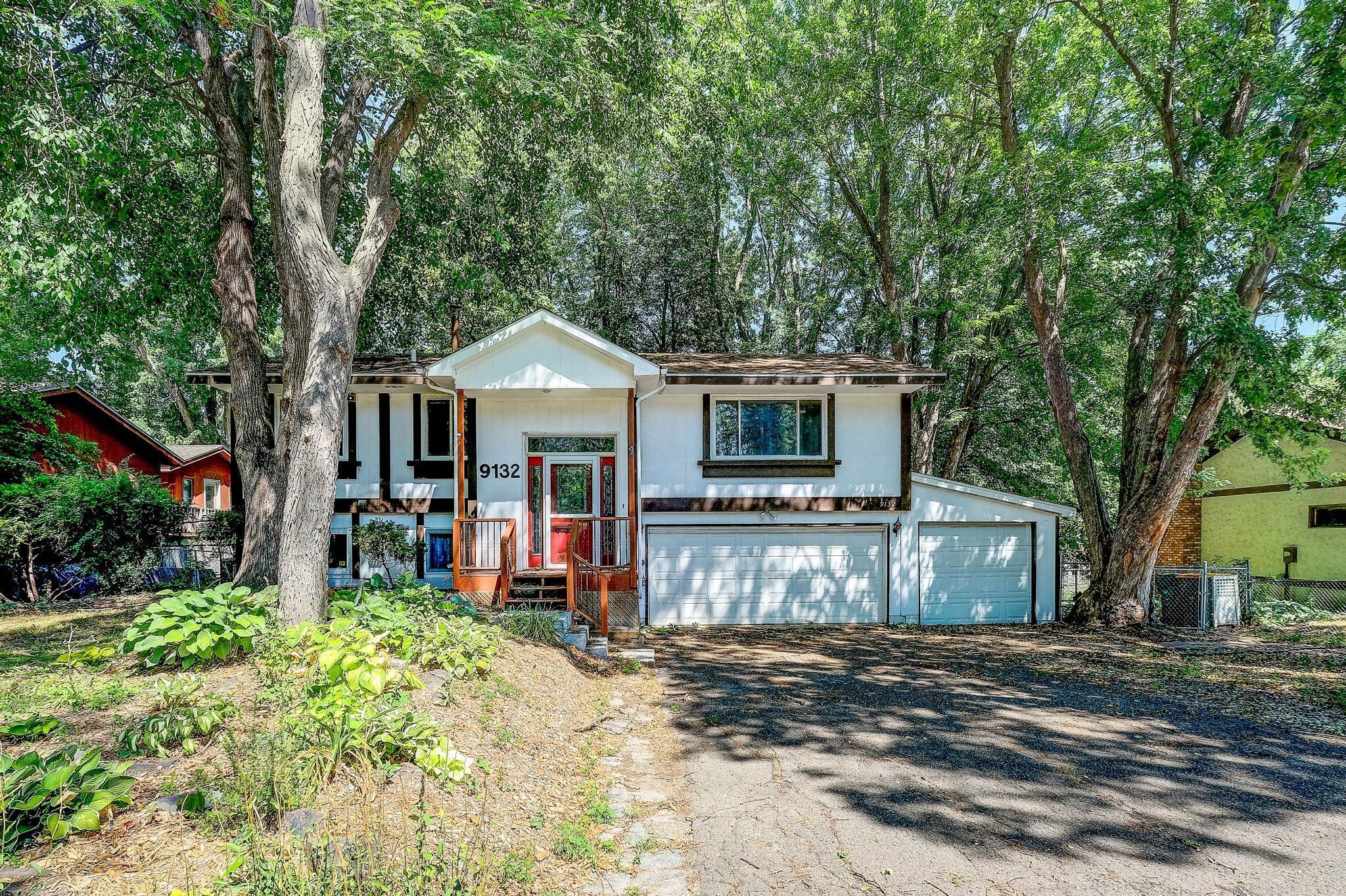 View of Residential at 9132 35th Avenue, New Hope MN 55427, New Hope - Mike Wilen | Minnesota Team Real Estate