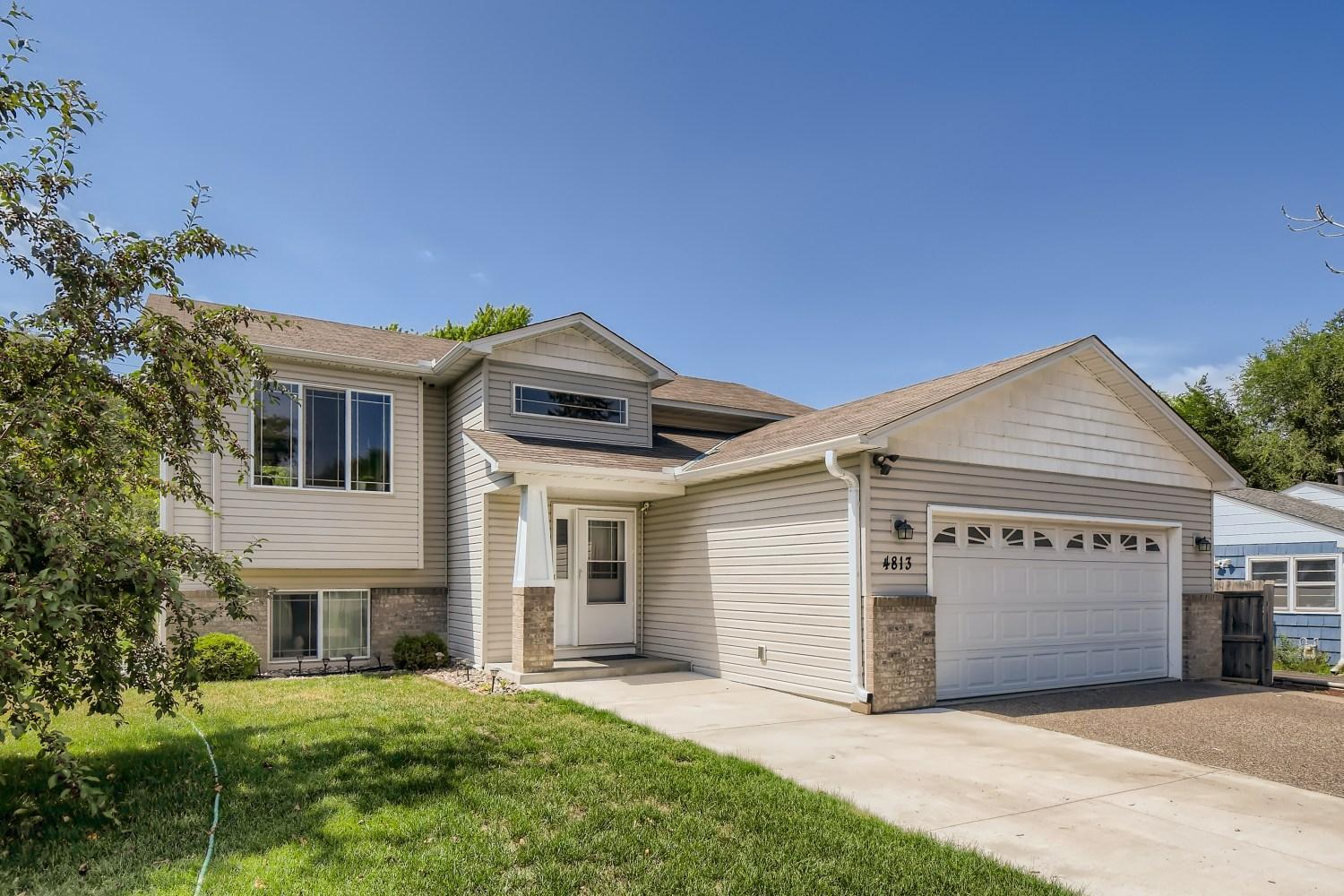 View of Residential at 4813 IDAHO Avenue, Crystal MN 55428, Crystal - Mike Wilen | Minnesota Team Real Estate