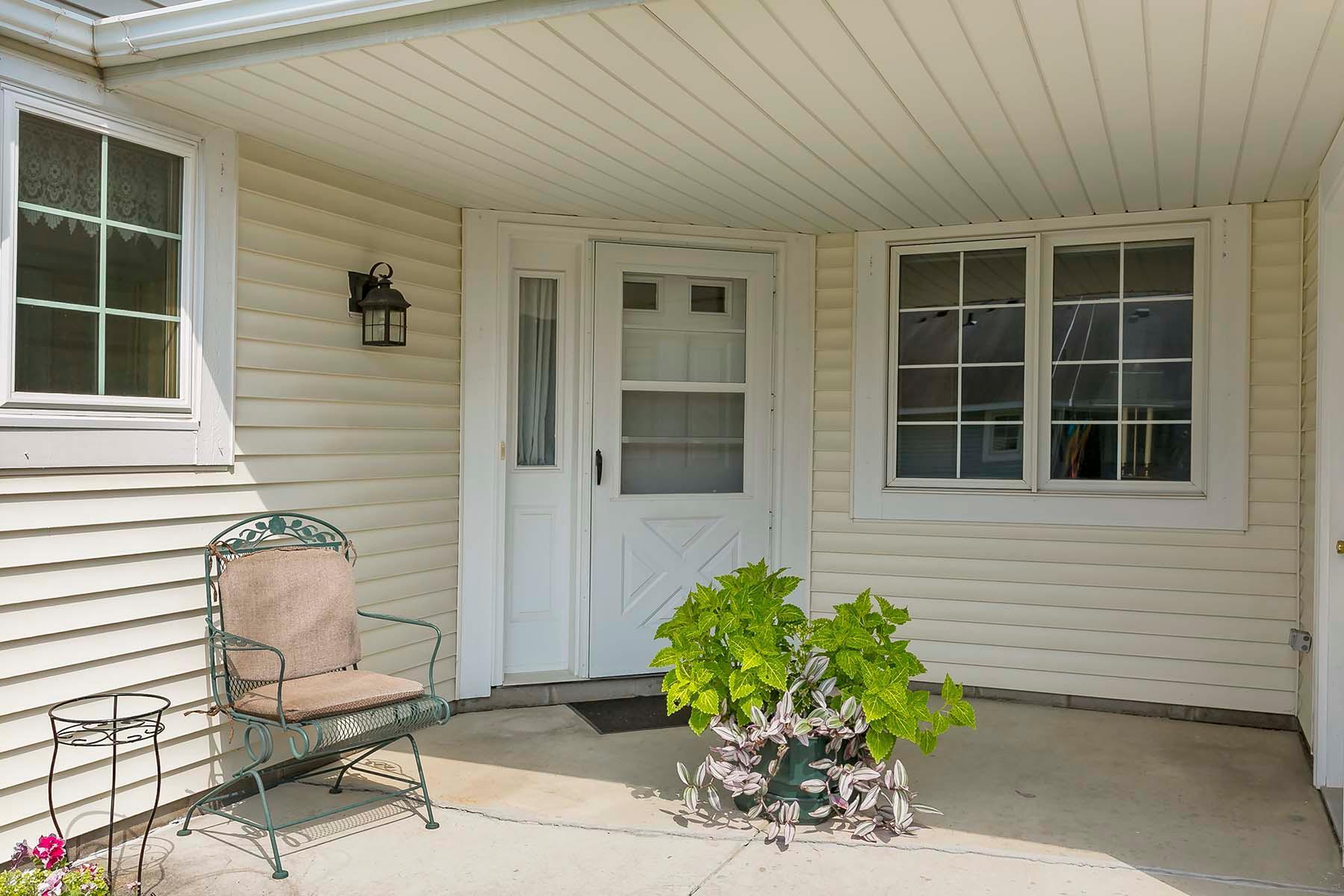 View of Residential at 1289 Hilo Avenue, Oakdale MN 55128, Oakdale - Mike Wilen | Minnesota Team Real Estate