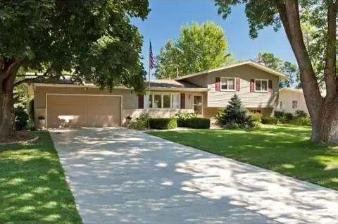 View of Residential at 6132 81st Avenue, Brooklyn Park MN 55443, Brooklyn Park - Mike Wilen | Minnesota Team Real Estate