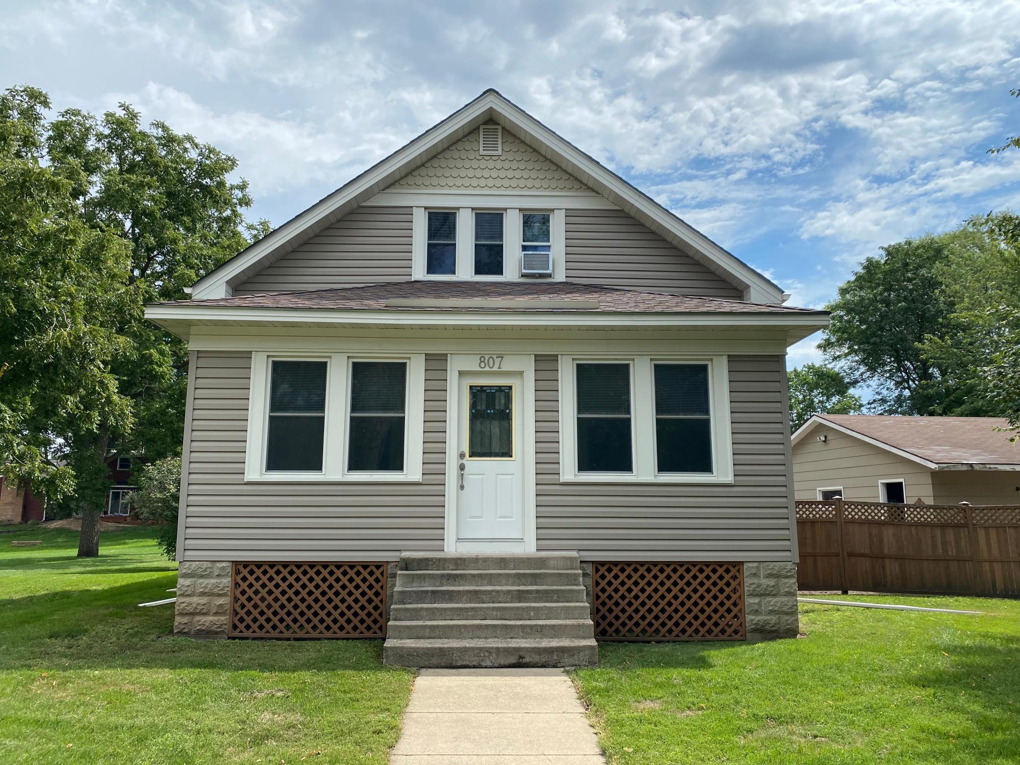 View of Residential at 807 Apgar Street, Shakopee MN 55379, Shakopee - Mike Wilen | Minnesota Team Real Estate